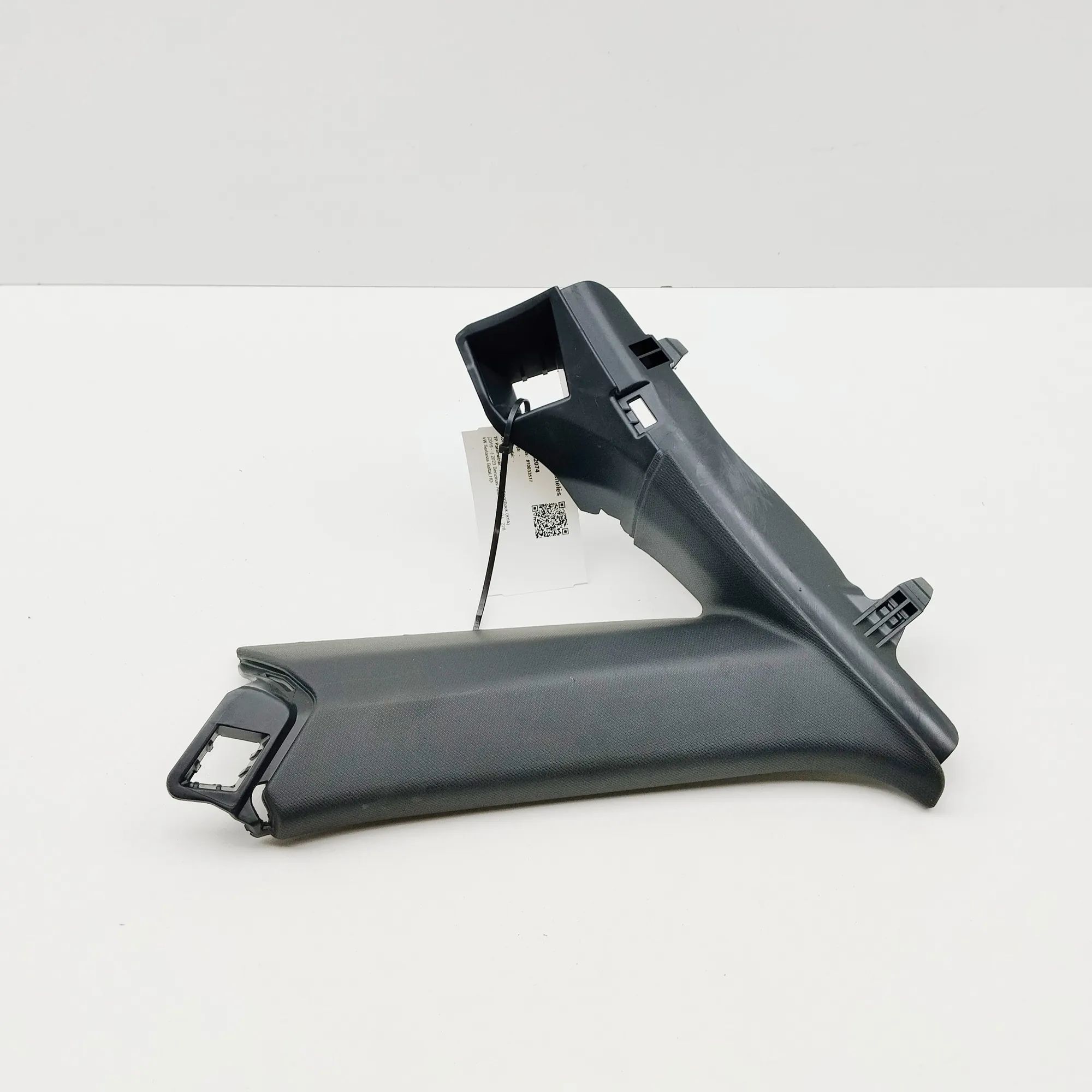 Audi A3 (8Y)  Rear Left Pillar Trim Rear Left Pillar Trim — AUDI A3 (Sportback 8YA)...