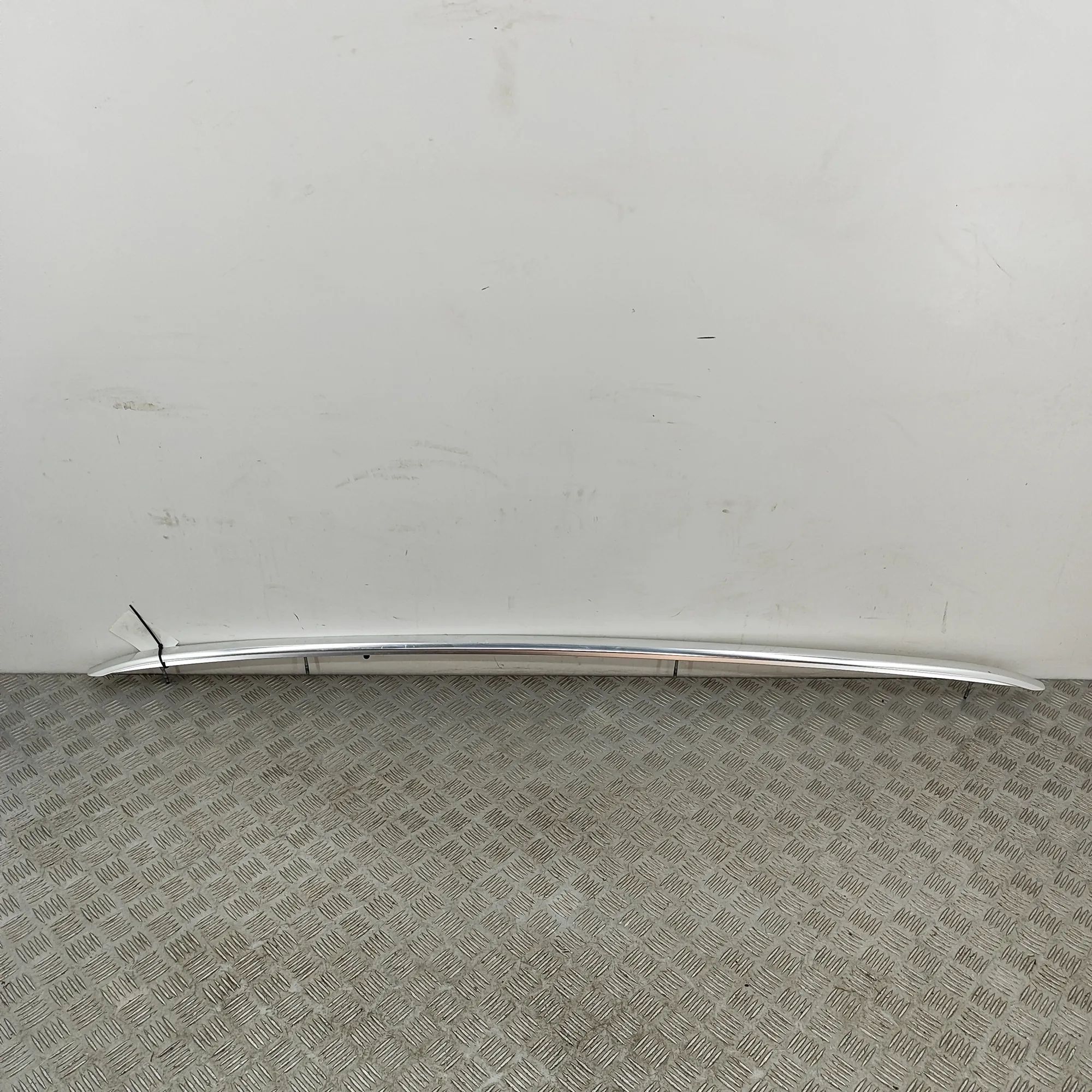 Audi A6 (C7) Left Side Roof Rail Left Side Roof Rail — AUDI A6 (Avant 4G5, C7, 4...