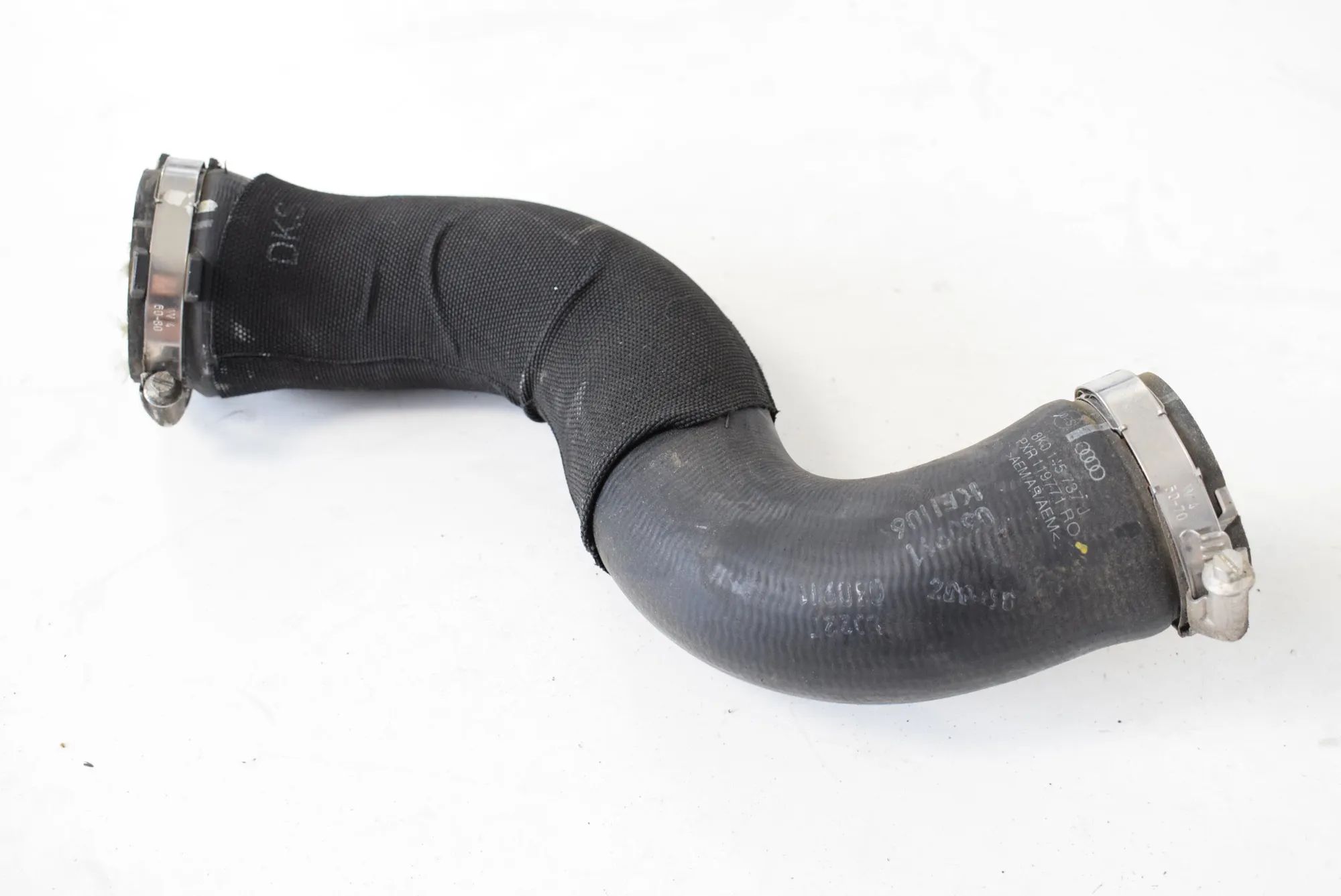 Audi A4 (B8) Intercooler hose — right Intercooler hose — right — AUDI A4 (Avant 8K5, ...