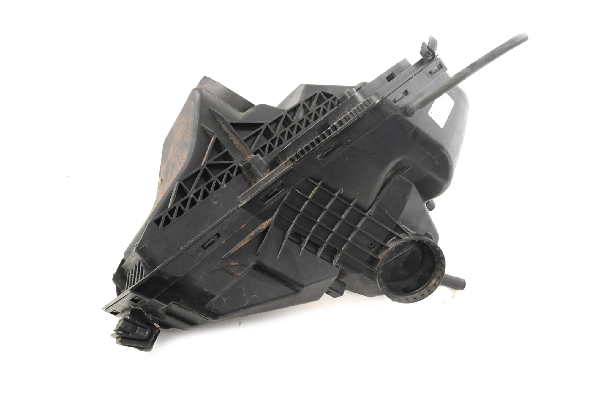 Audi A4 (B8) Air filter box  Air Filter Box — AUDI A4 (8K2, B8) (2007-2015) ...