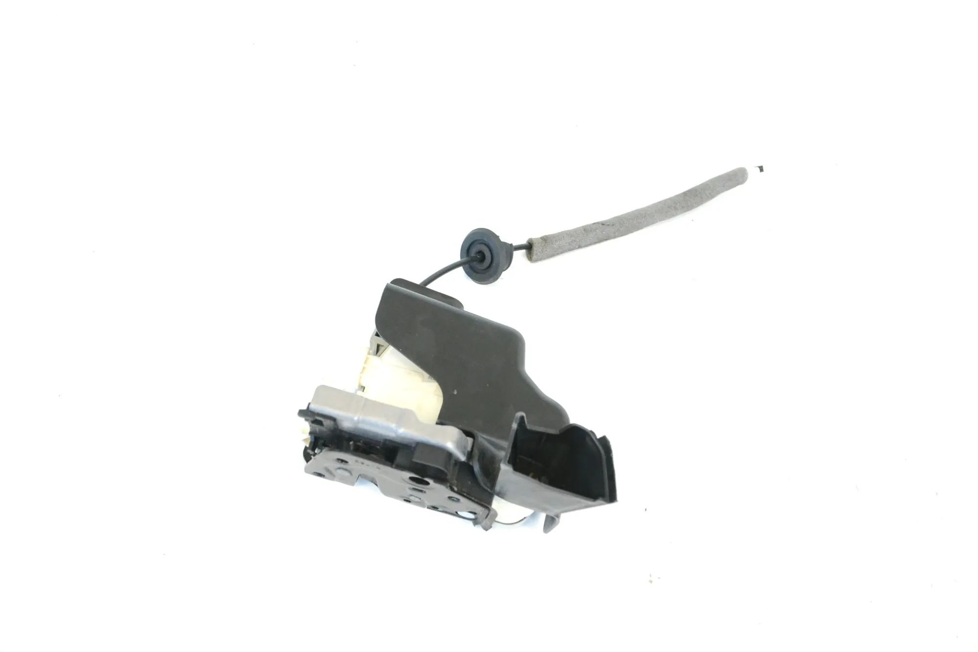 Audi A3 (8V) Door lock — front left Door lock — front left — AUDI A3 (8V1, 8VK) (20...