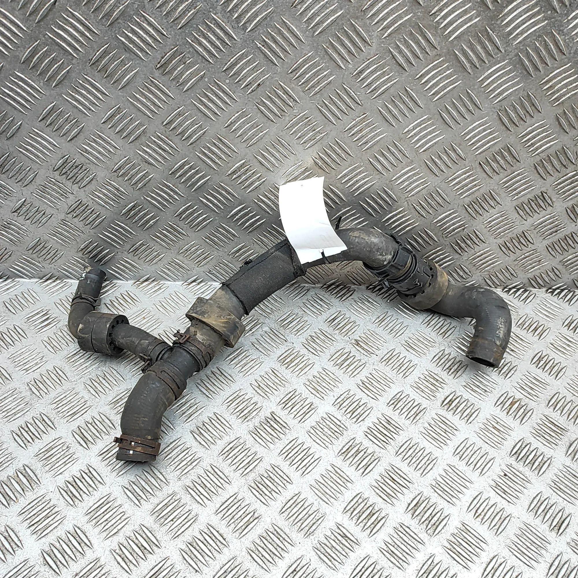 Volkswagen Transporter (T5, Caravelle, Multivan) Шланг системы охлаждения Coolant hose — VW TRANSPORTER (V T5 Van) (2003-...