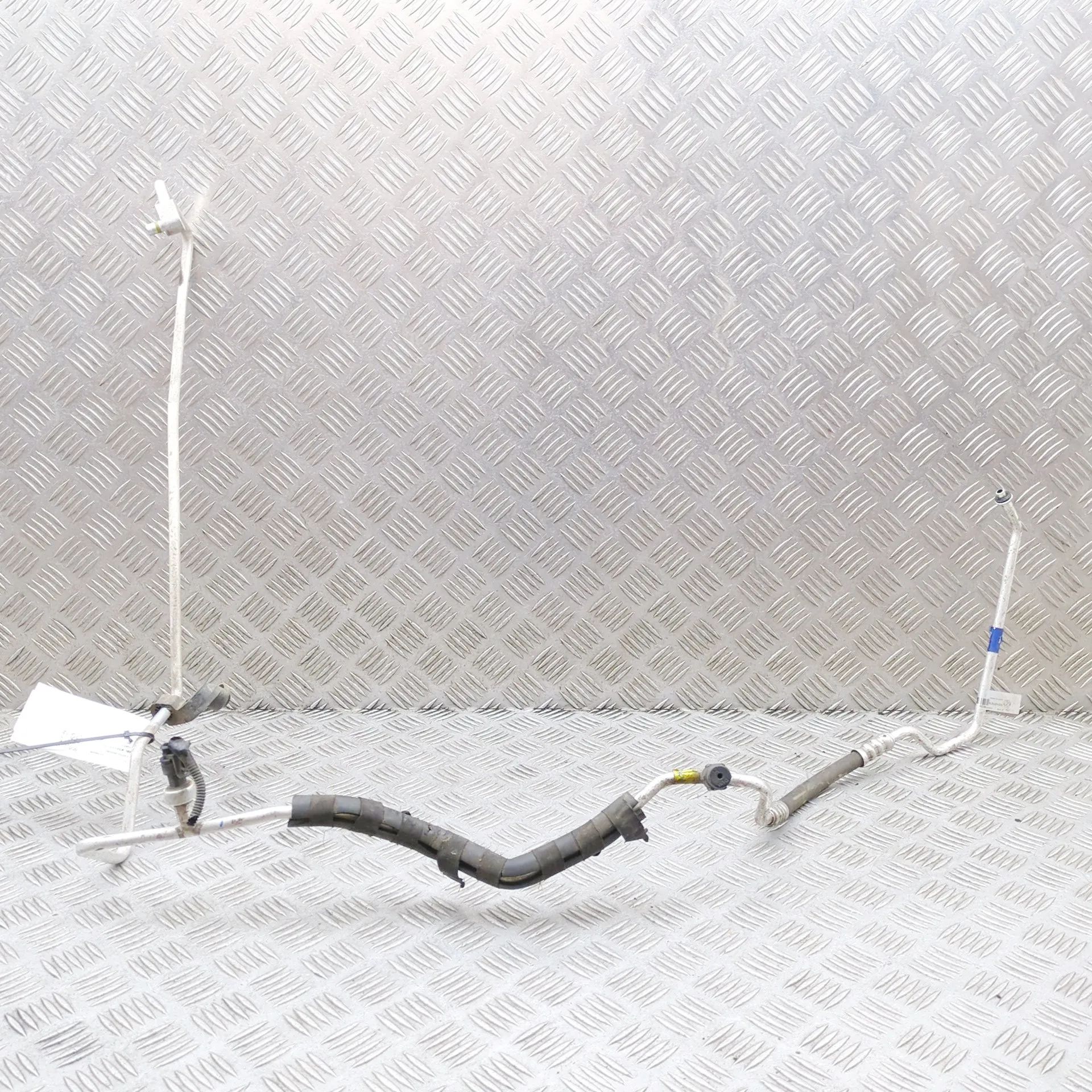 Alfa-Romeo Giulietta (940) A/C Air Con Hose Pipe A/C Air Con Hose Pipe — ALFA ROMEO GIULIETTA (9...