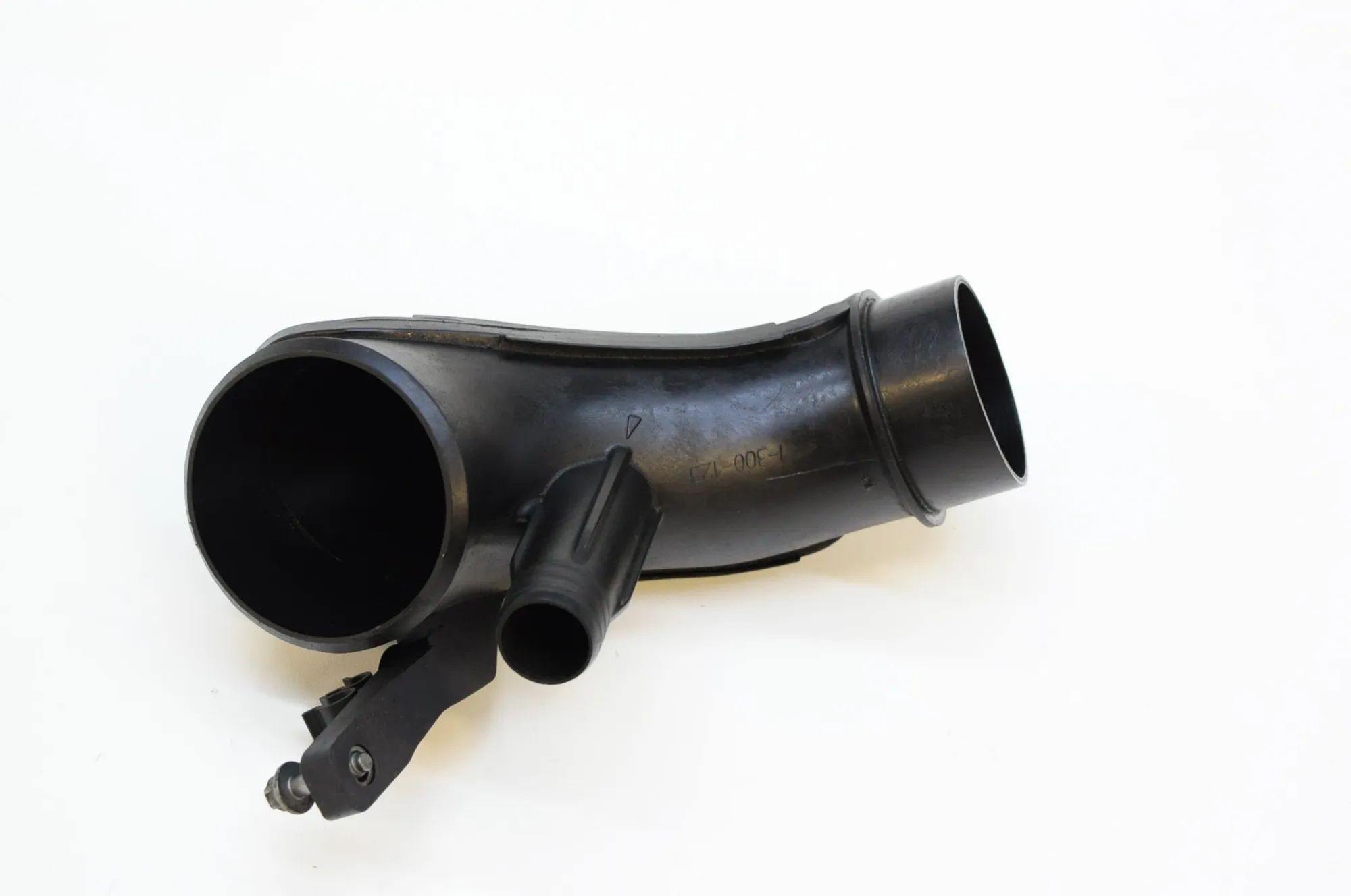 BMW X5 (E70) Other Engine Compartment Parts Other Engine Compartment Parts — BMW X5 (E70) (...