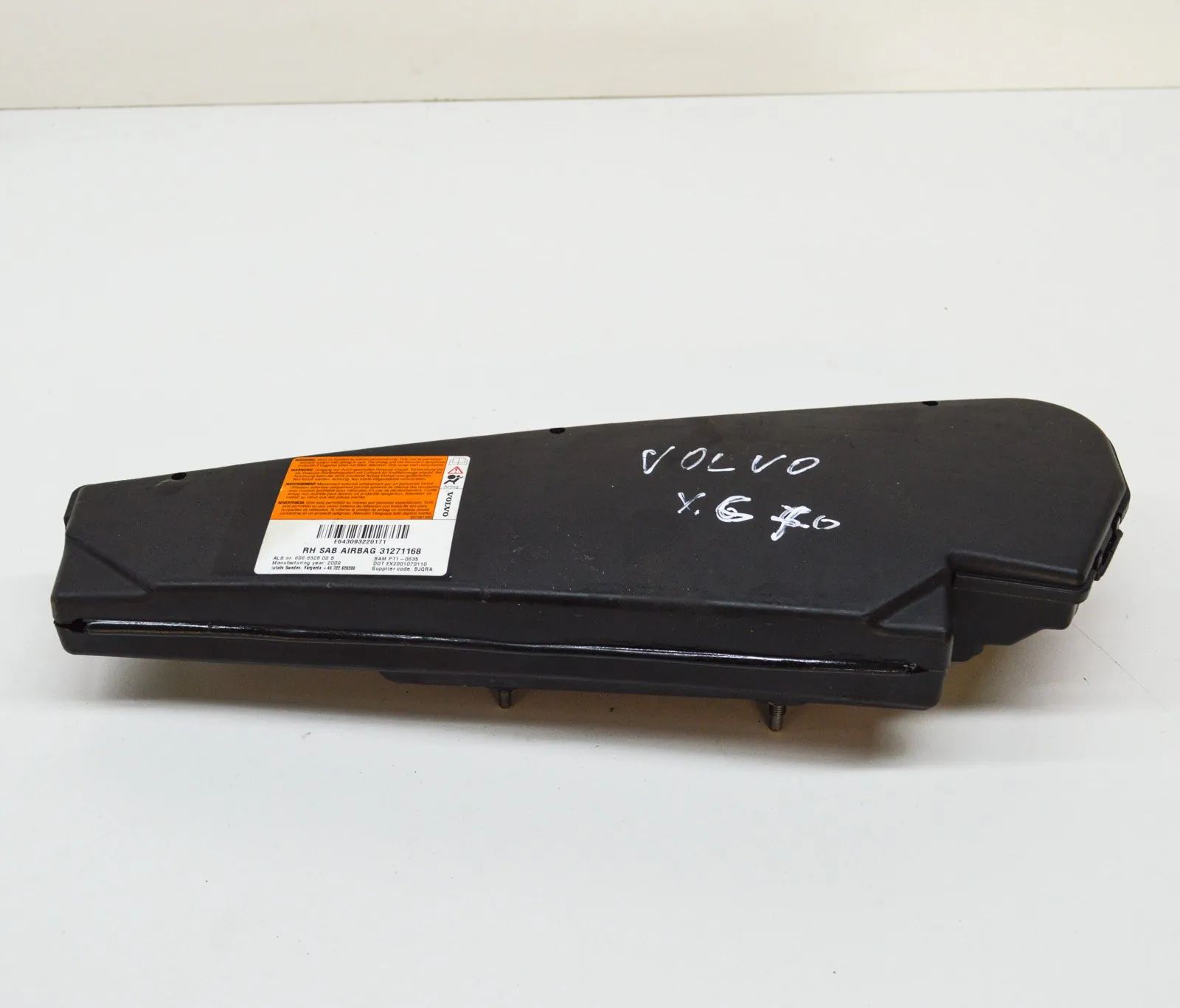 Volvo XC70 Seat airbag (SRS) — front right Seat airbag (SRS) — front right — VOLVO XC70 II...