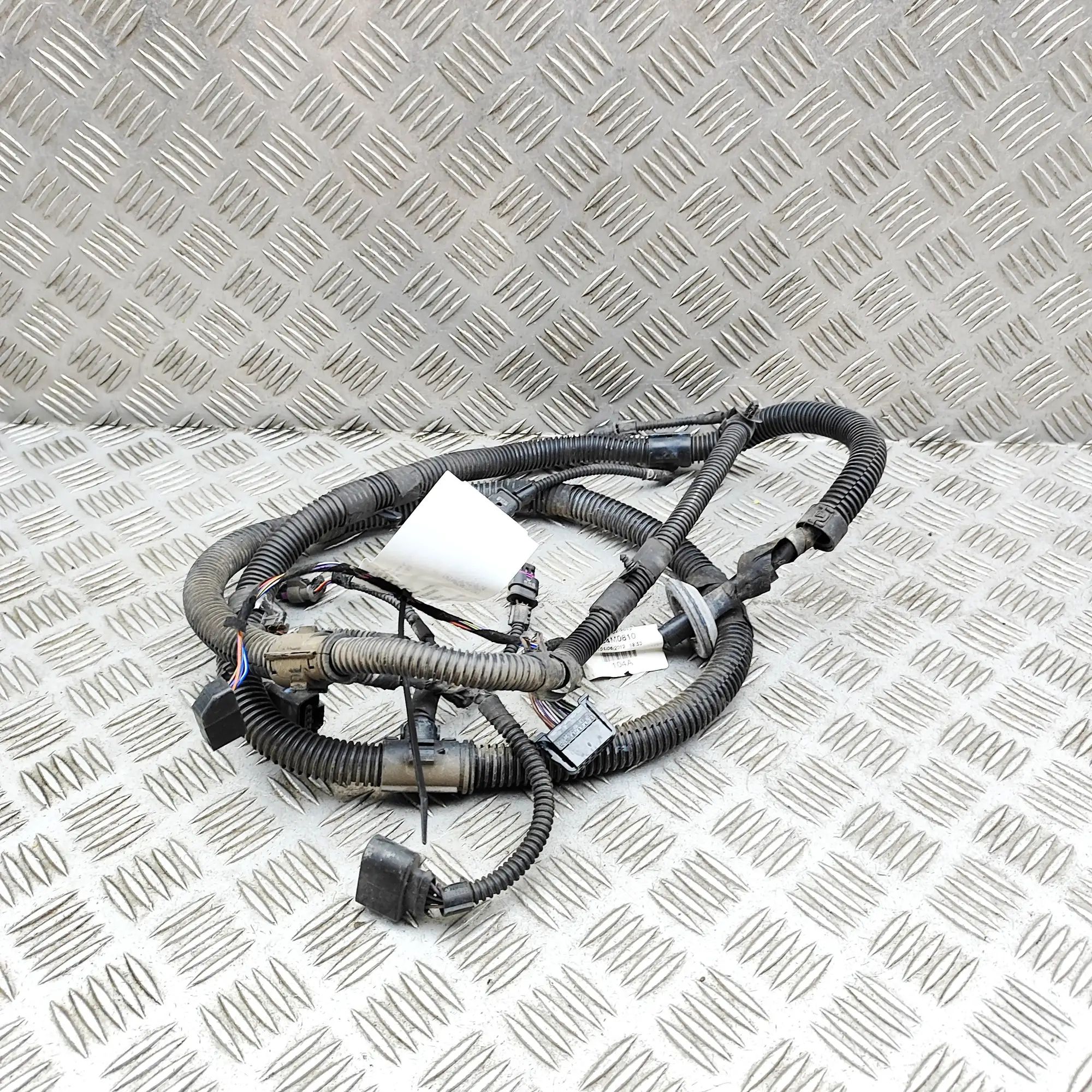Audi Q3 (8U) Rear Parking Sensor Wiring Loom Rear Parking Sensor Wiring Loom — AUDI Q3 (8U) ...