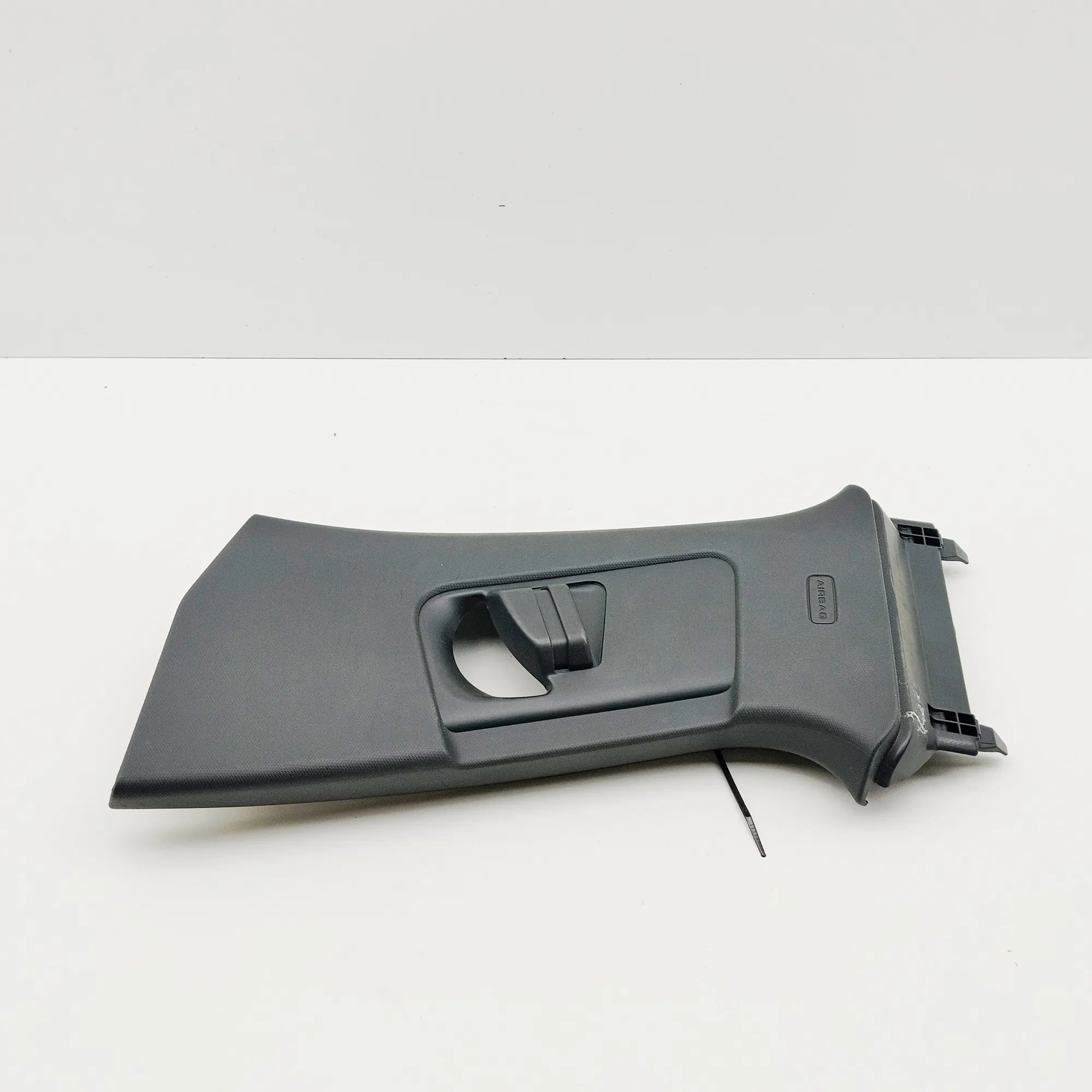 Audi A3 (8Y)  B-pillar trim — left B-pillar trim — left — AUDI A3 (Sportback 8YA) ...