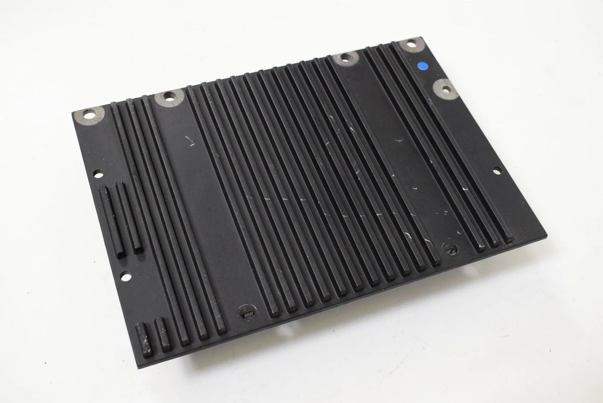 Volvo XC90 Sound amplifier Sound amplifier — VOLVO XC90 (I) (2002-2014) — ...