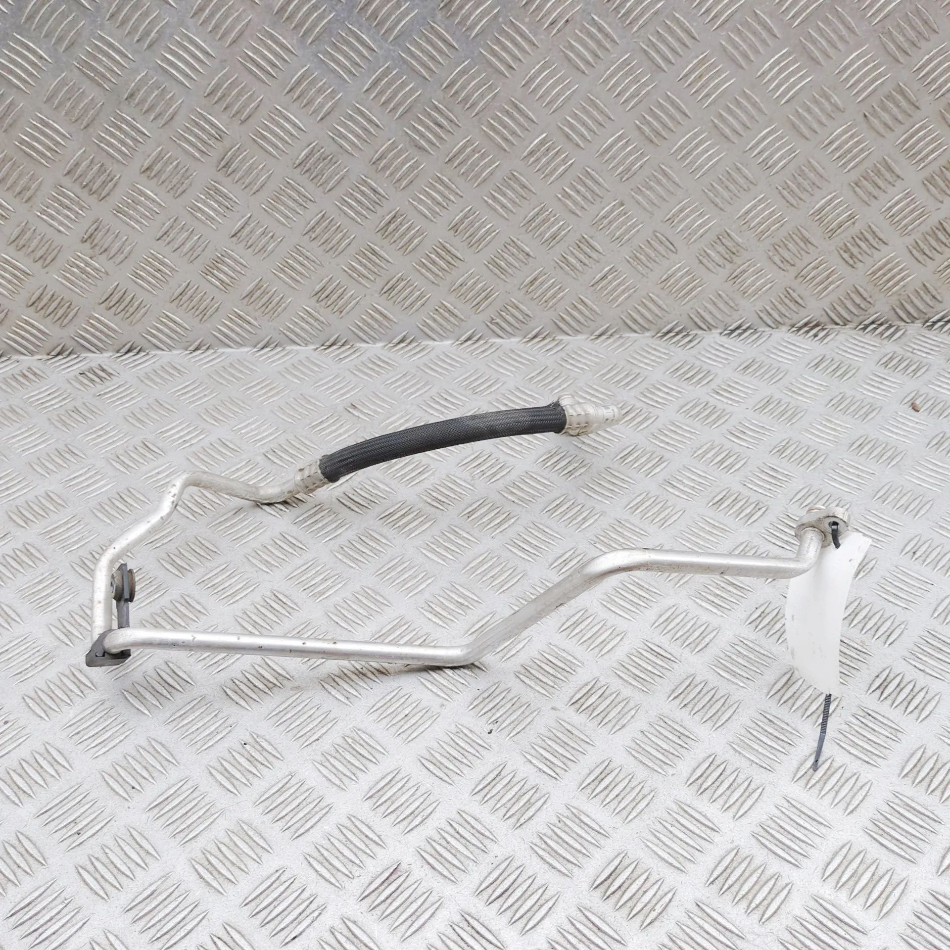 Opel Crossland X A/C Air Con Hose Pipe A/C Air Con Hose Pipe — OPEL CROSSLAND (X P17) ...