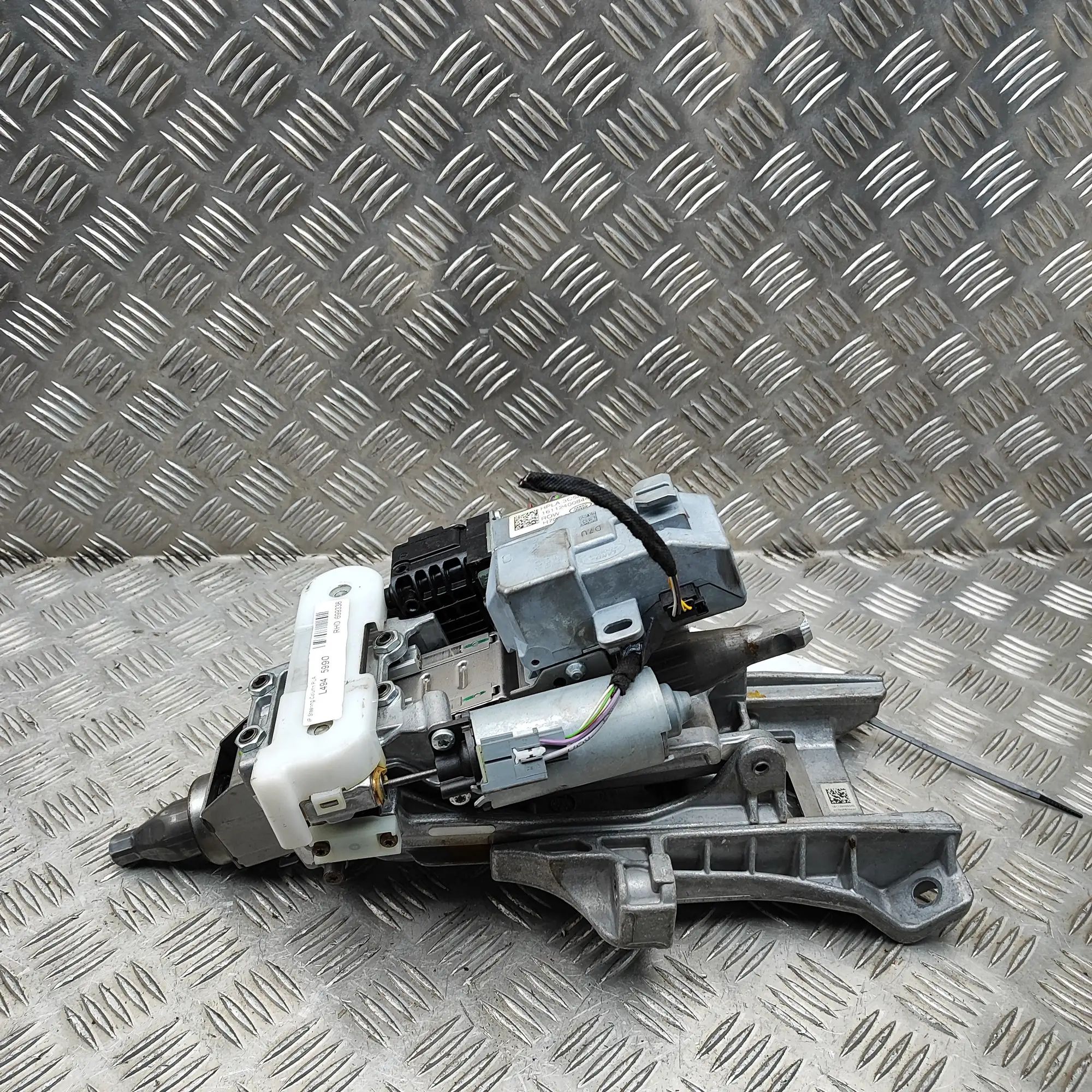 Land Rover Range Rover Sport (L494) Steering Column Mechanism Steering Column Mechanism — LAND ROVER RANGE RO...