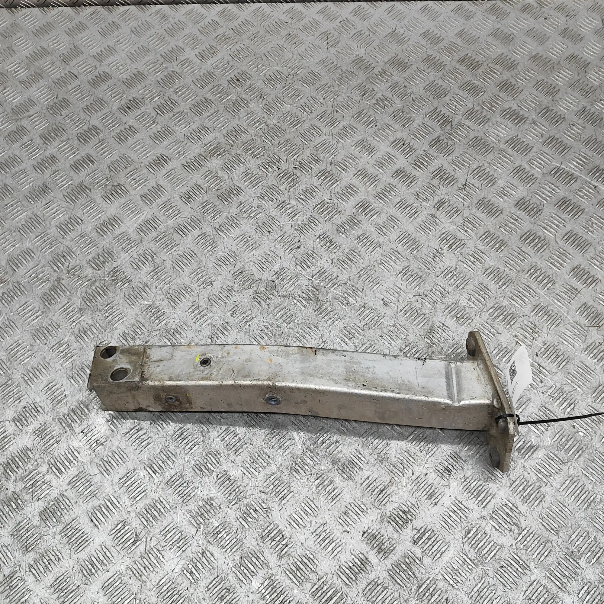 Alfa-Romeo Giulietta (940) Left Side Crash Absorber Left Side Crash Absorber — ALFA ROMEO GIULIETTA...