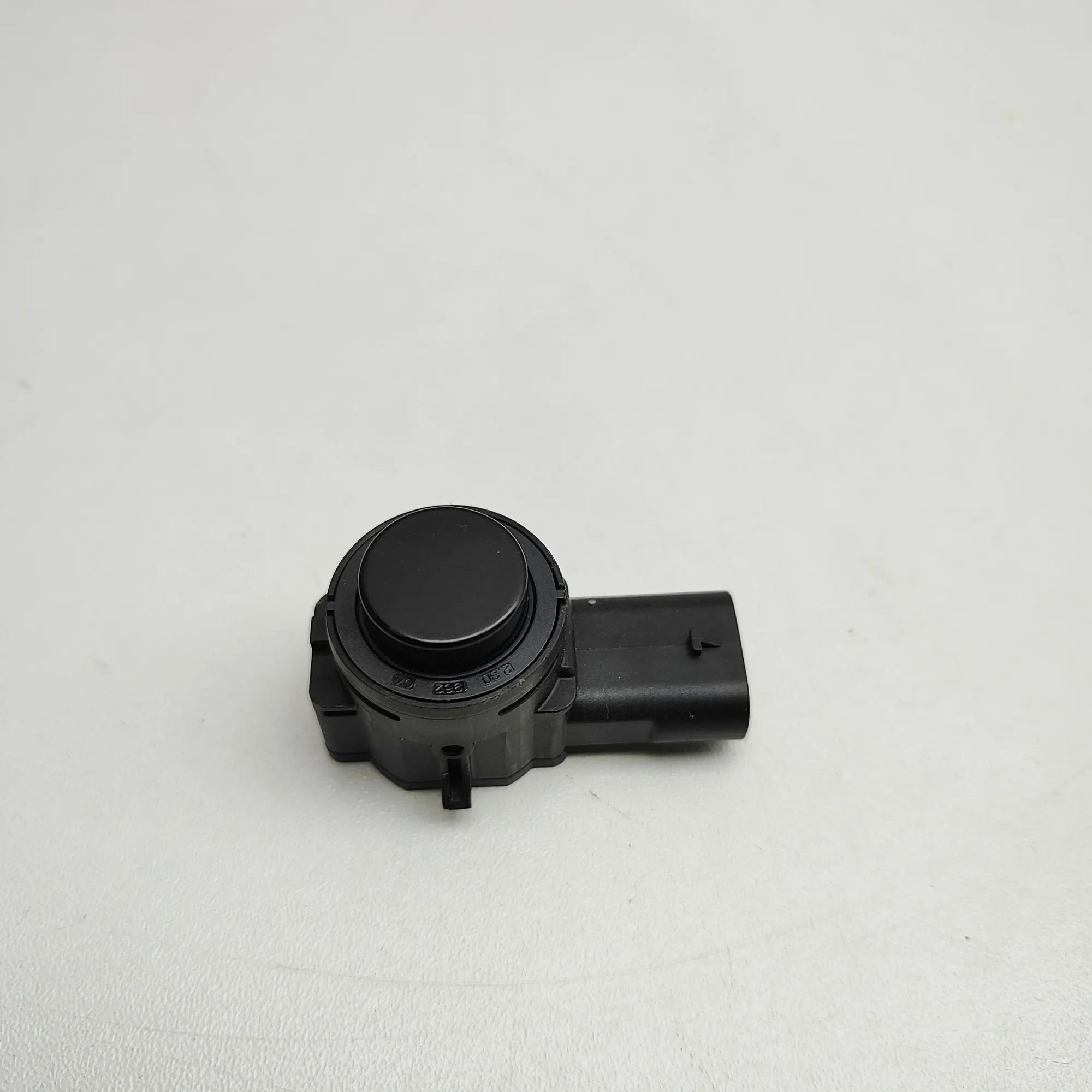 BMW X4 (G02) Parking sensor — front Parking sensor — front — BMW X4 (G02, F98) (201...