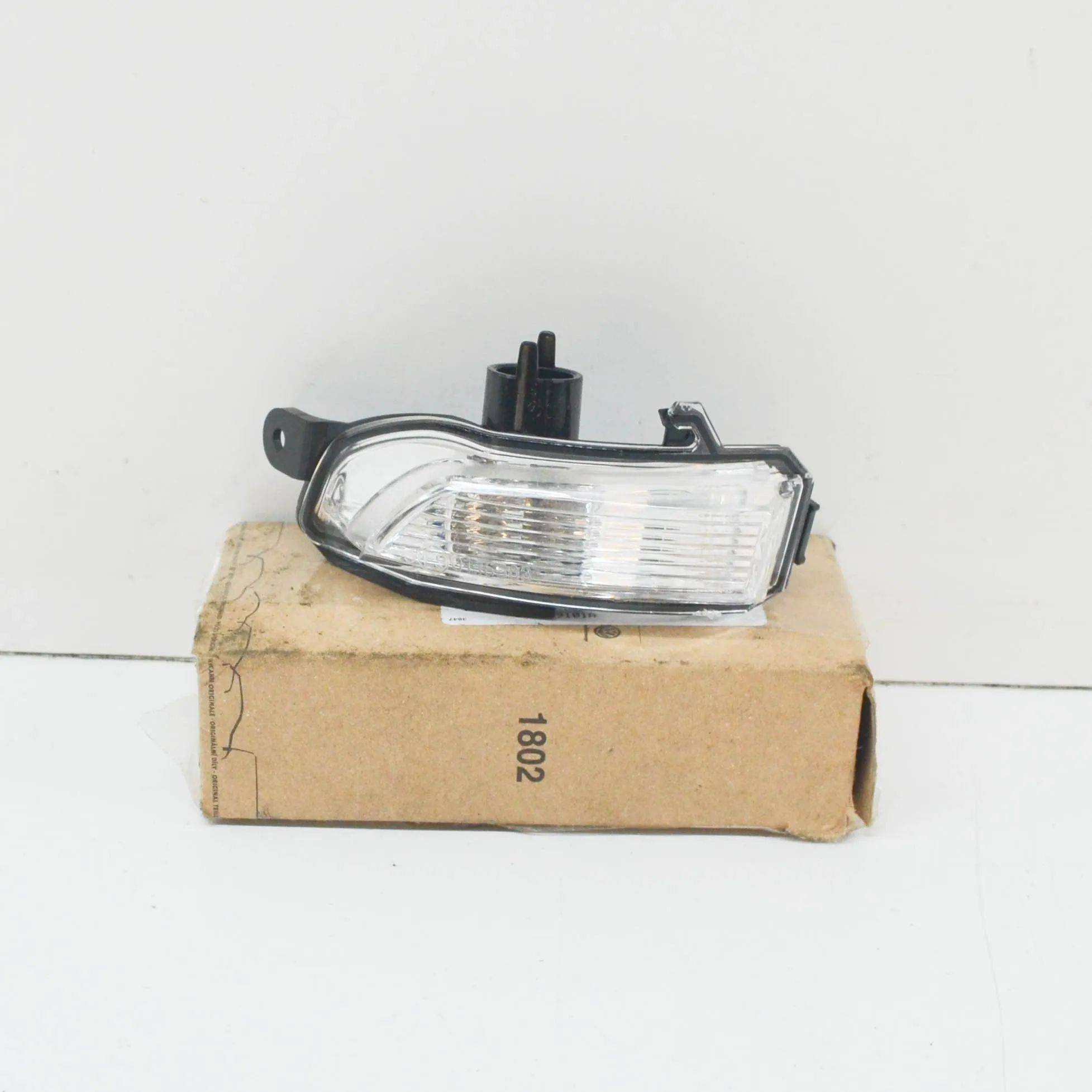 Skoda Octavia Door mirror indicator — front right Door mirror indicator — front right — SKODA OCT...