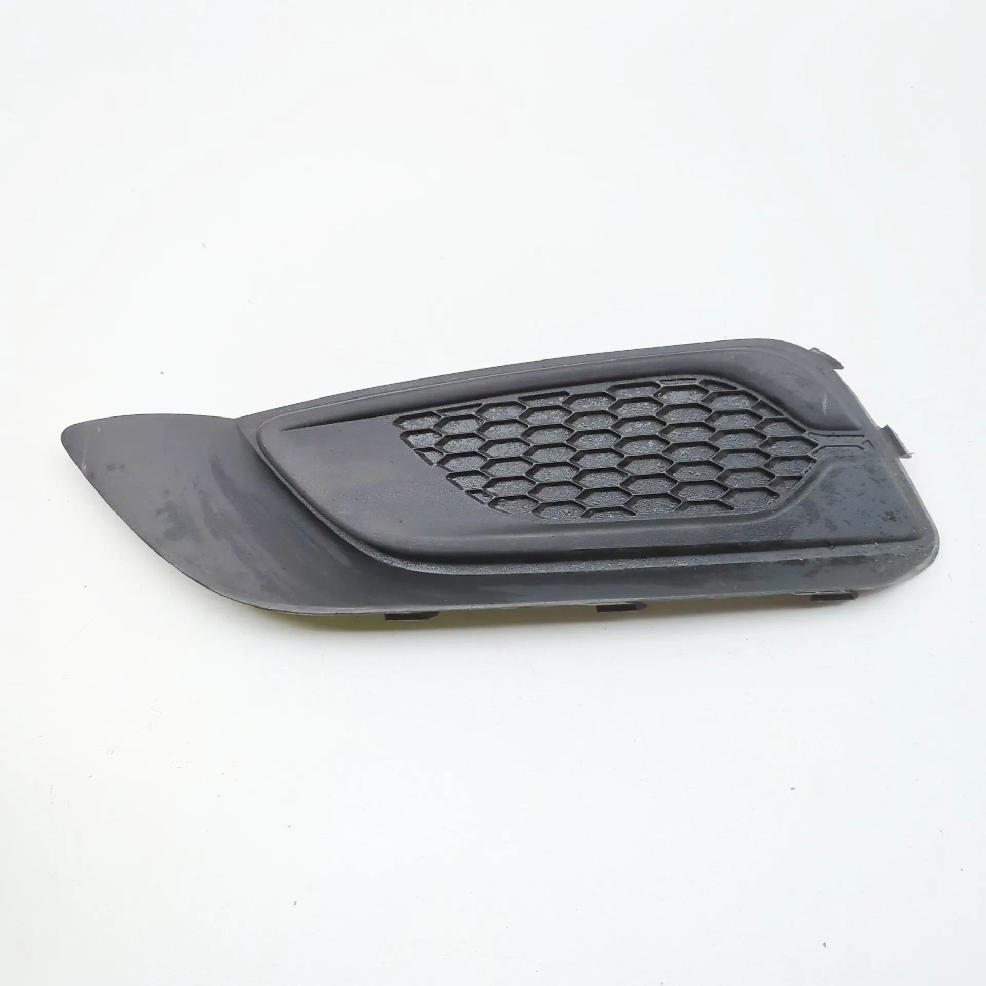 Opel Crossland X Grille — front — left Grille — front — left — OPEL CROSSLAND (X P17) ...