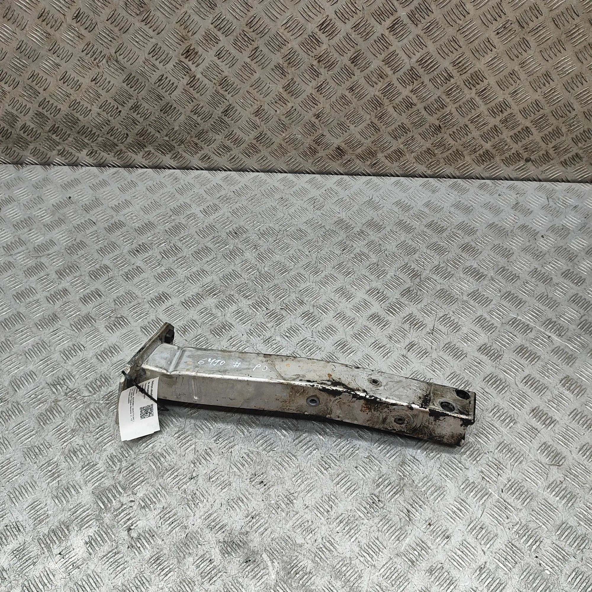 Alfa-Romeo Giulietta (940) Right Side Crash Absorber Right Side Crash Absorber — ALFA ROMEO GIULIETT...