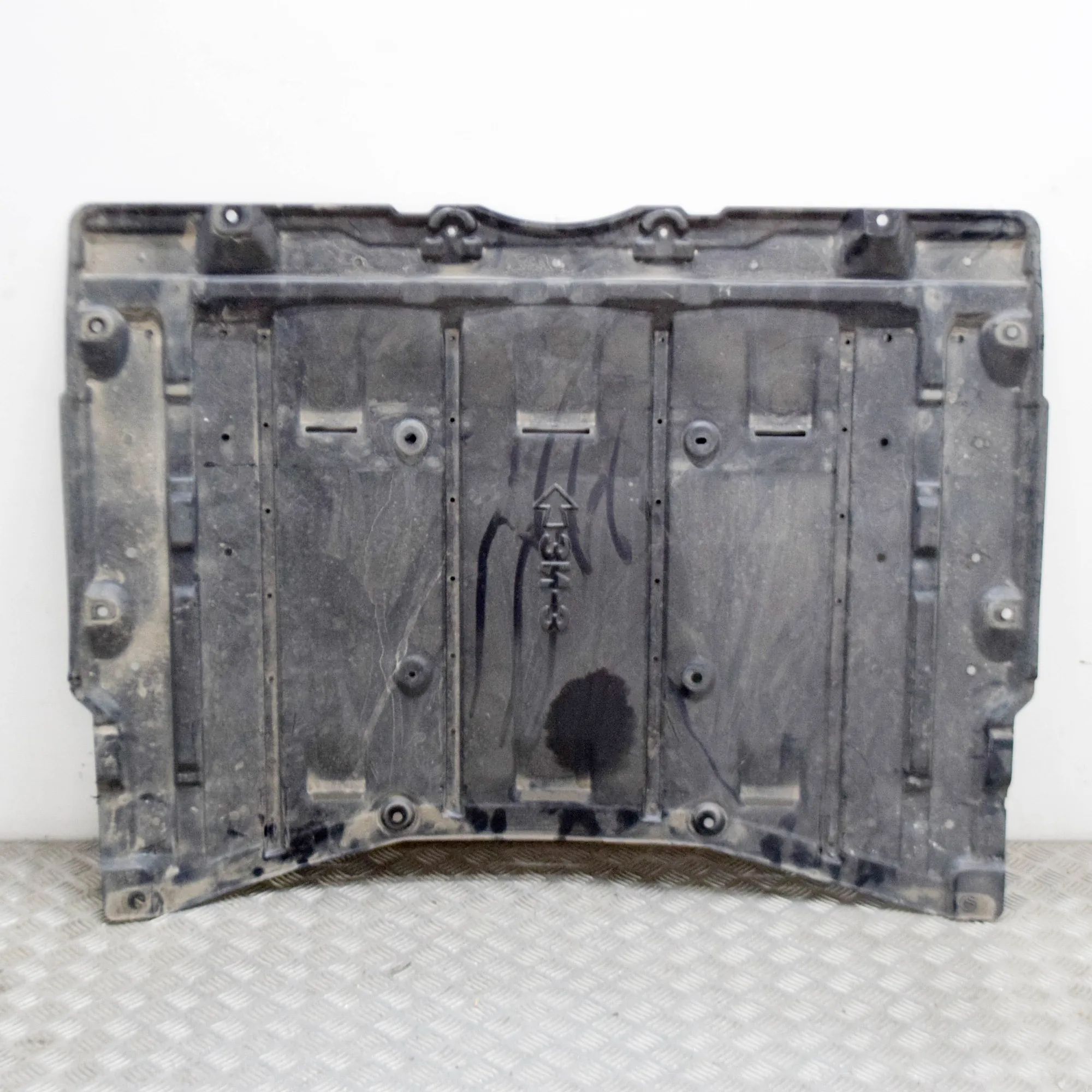 Nissan Leaf Крышка двигателя (пластик) Engine cover — NISSAN LEAF (ZE0) (2010-...) — 7...