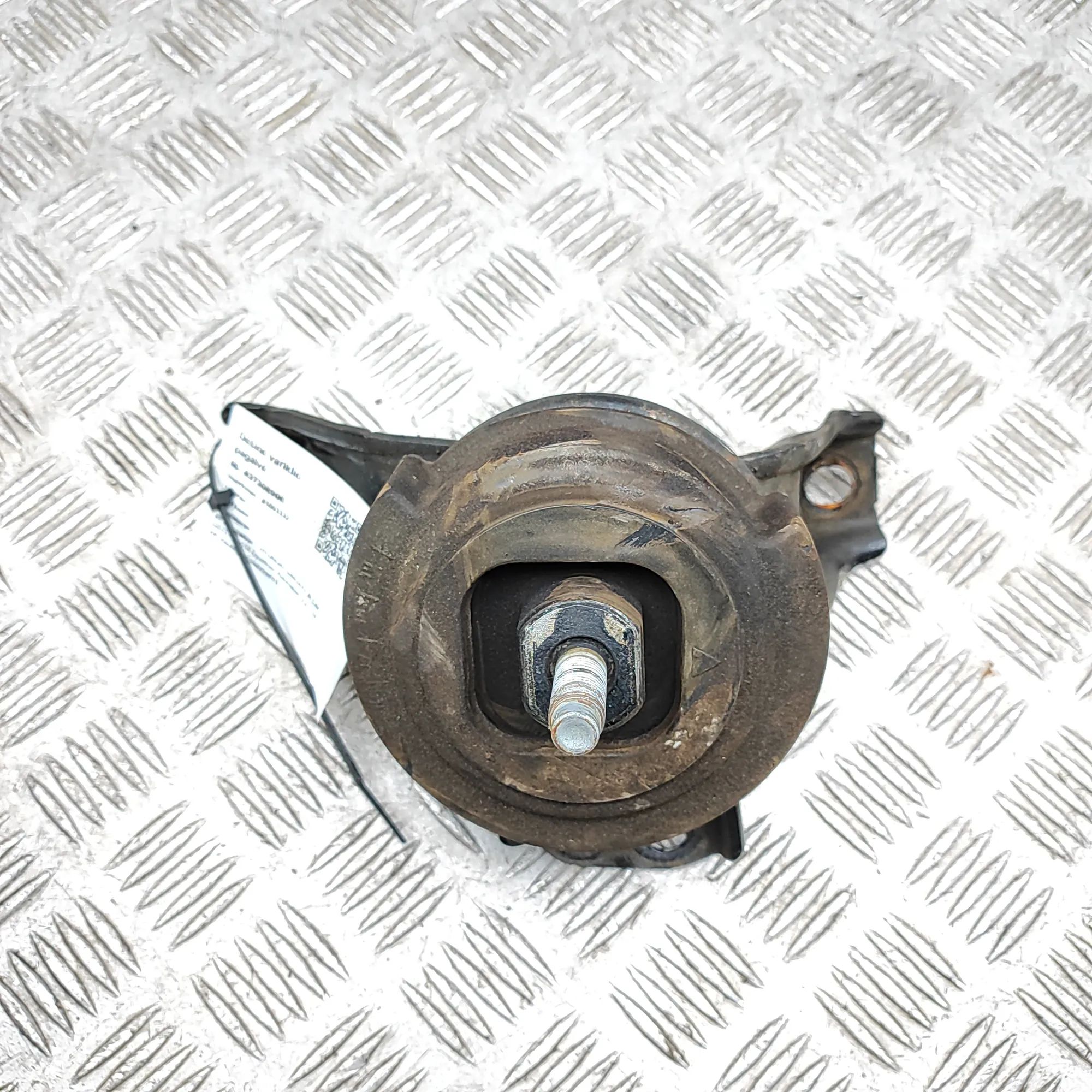 Hyundai Santa Fe Right Side Engine Mount Right Side Engine Mount — HYUNDAI SANTA (FÉ III...