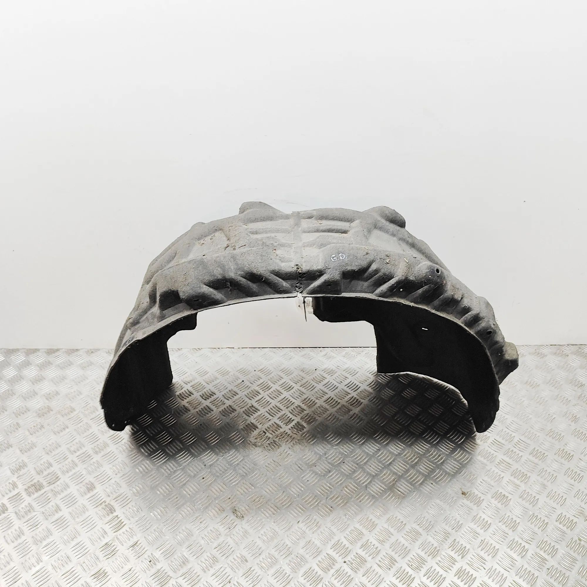 Volvo XC90 Rear Right Arch Liner Rear Right Arch Liner — VOLVO XC90 (II) (2014-....