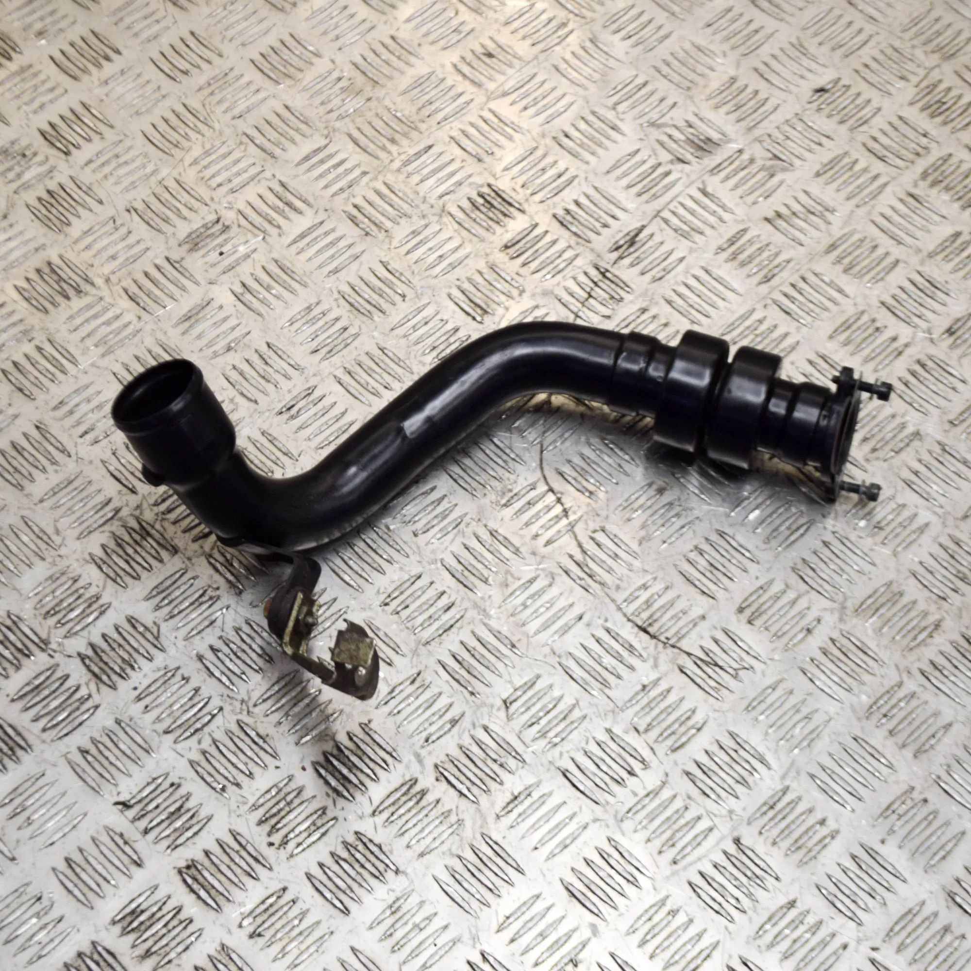 Maserati Ghibli Intercooler Hose Pipe Intercooler Hose Pipe — MASERATI GHIBLI (M157) ...