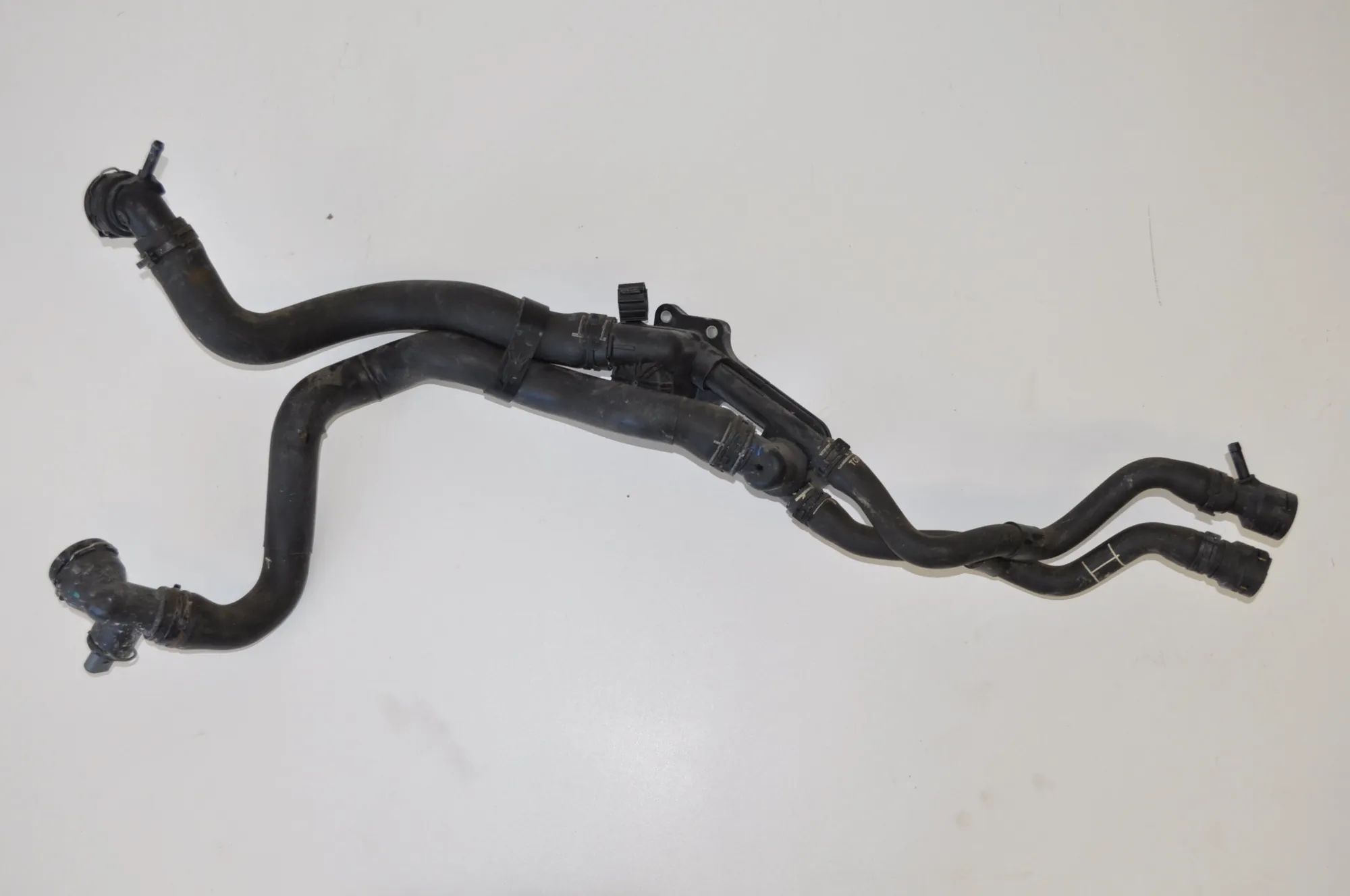 Volkswagen Polo Pipe / hose Pipe / hose — VW POLO (6R, 6C) (2009-...) — 03F...