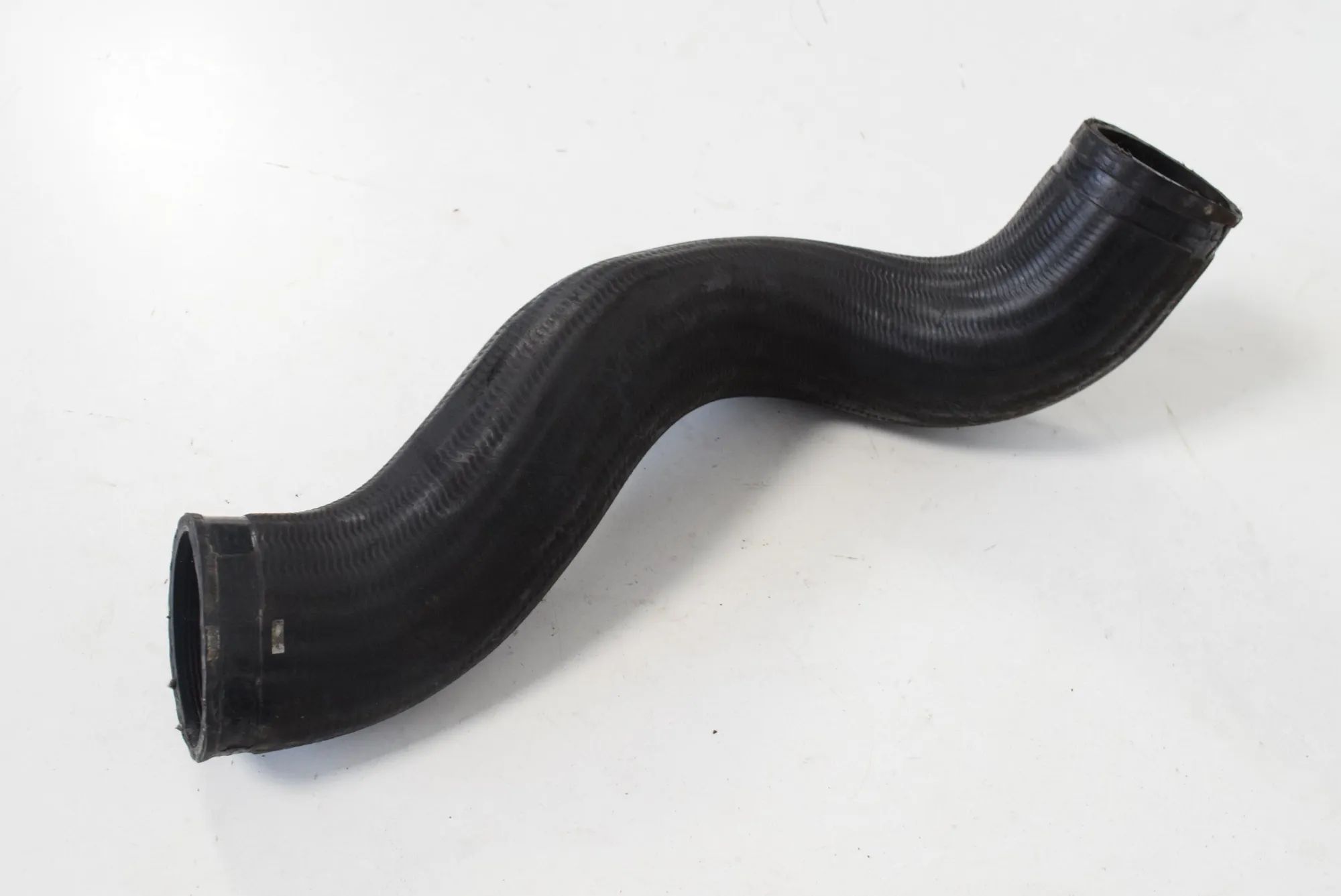 Volvo XC90 Intercooler hose — right Intercooler hose — right — VOLVO XC90 (I) (2002...