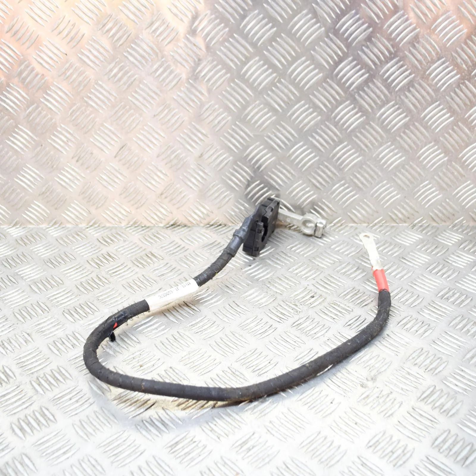 Land Rover Discovery Positive Battery Cable Positive Battery Cable — LAND ROVER DISCOVERY (...