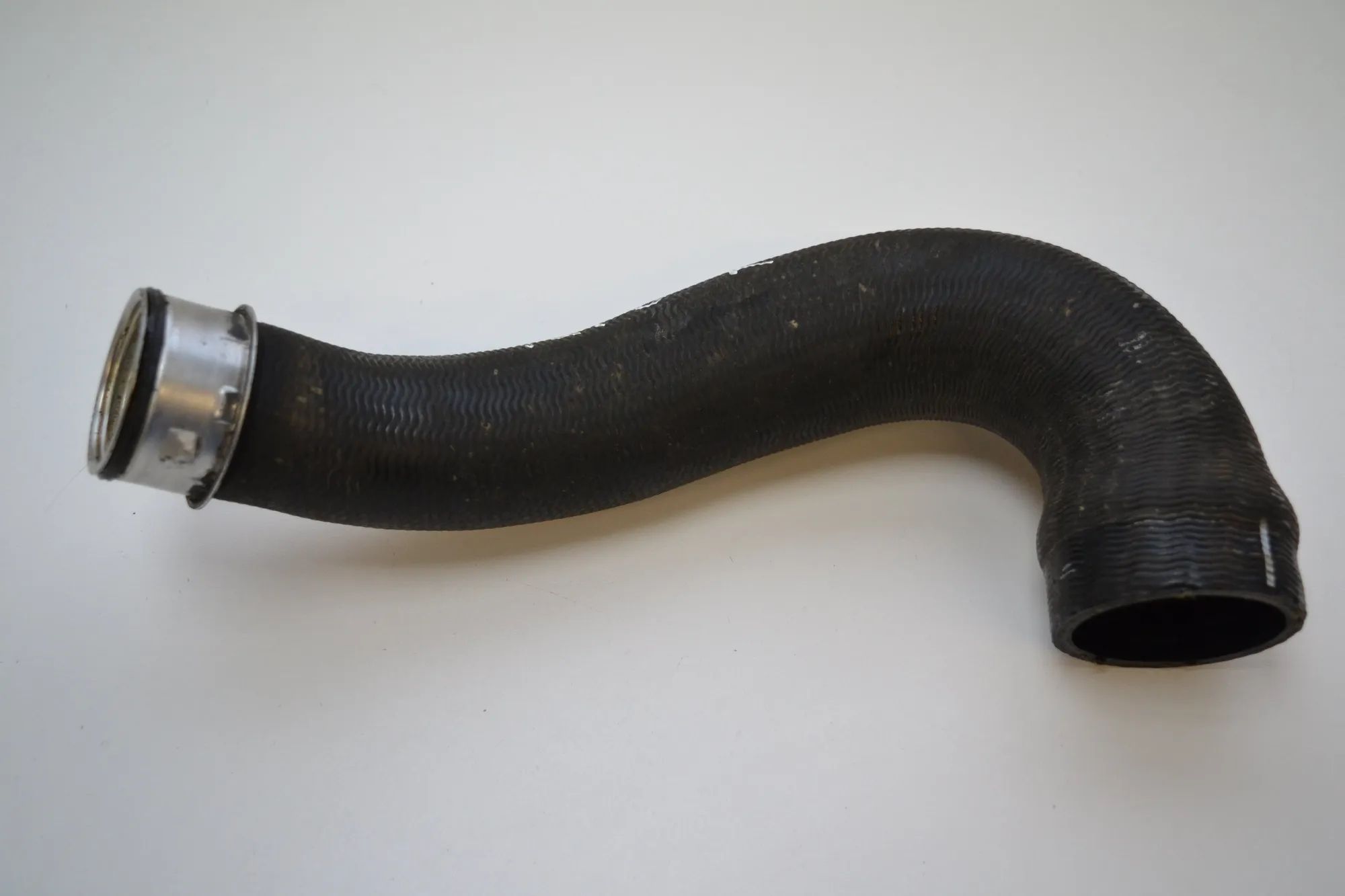 Porsche Cayenne Intercooler hose — left Intercooler hose — left — PORSCHE CAYENNE (92A)...