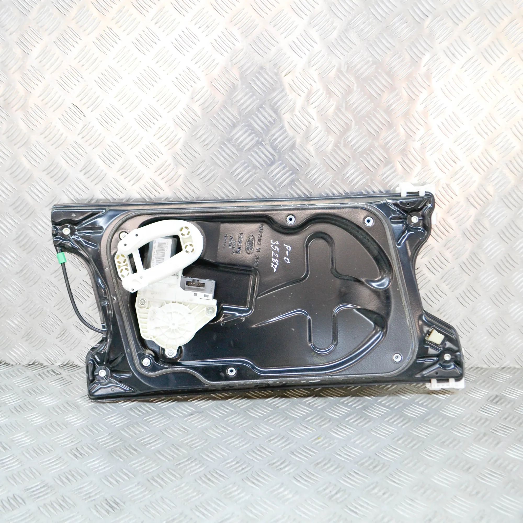 Land Rover Range Rover Sport Front Right Door Window Regulator Front Right Door Window Regulator — LAND ROVER ...