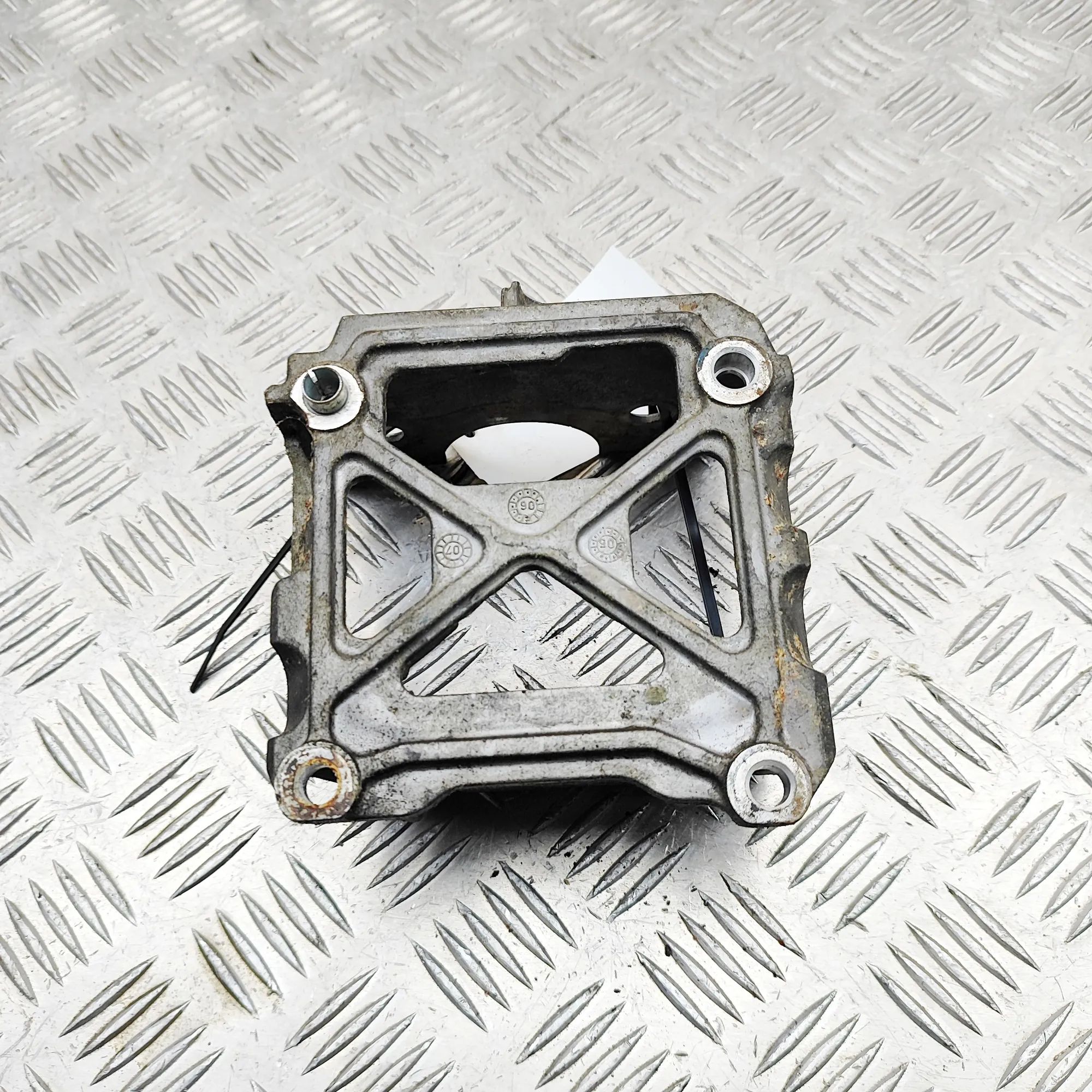 Jaguar XJ Other Engine Compartment Parts Other Engine Compartment Parts — JAGUAR XJ (X35...