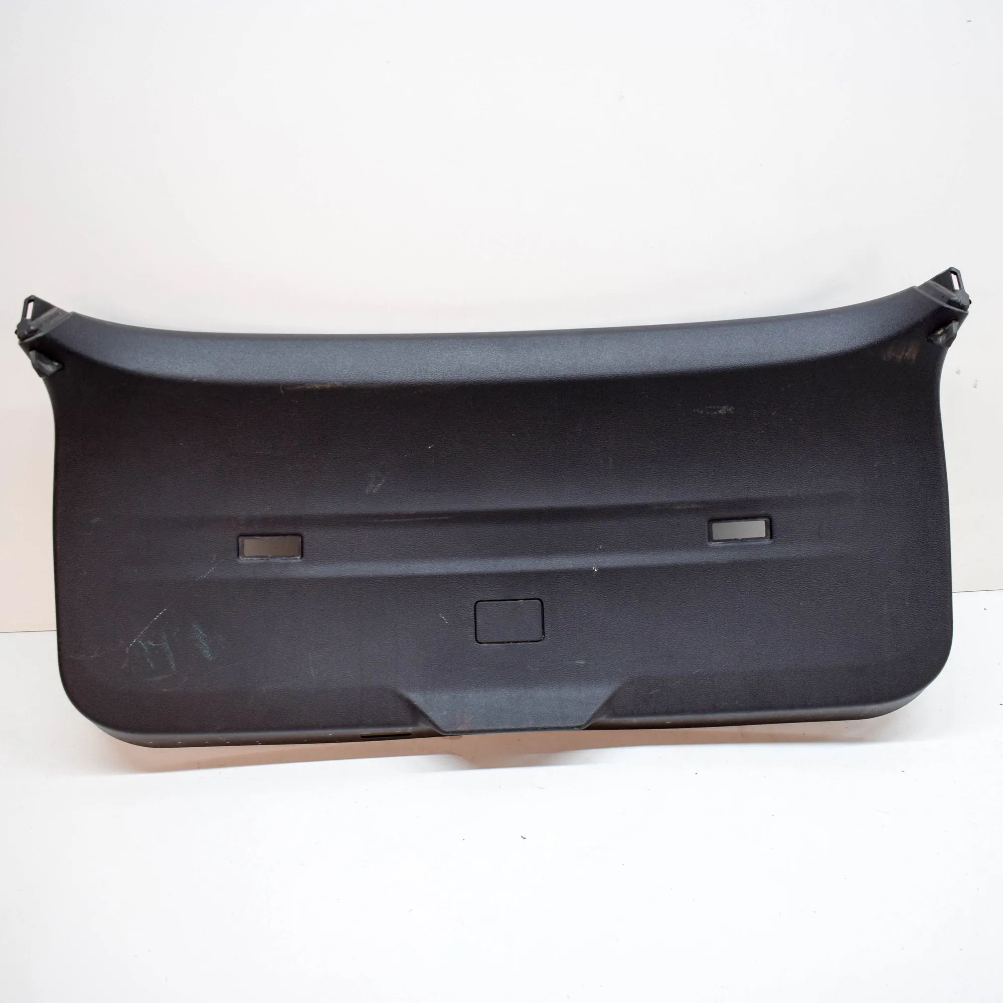BMW X6 (F16) Tailgate Bootlid Cover Trim Tailgate Bootlid Cover Trim — BMW X6 (F16, F86)...