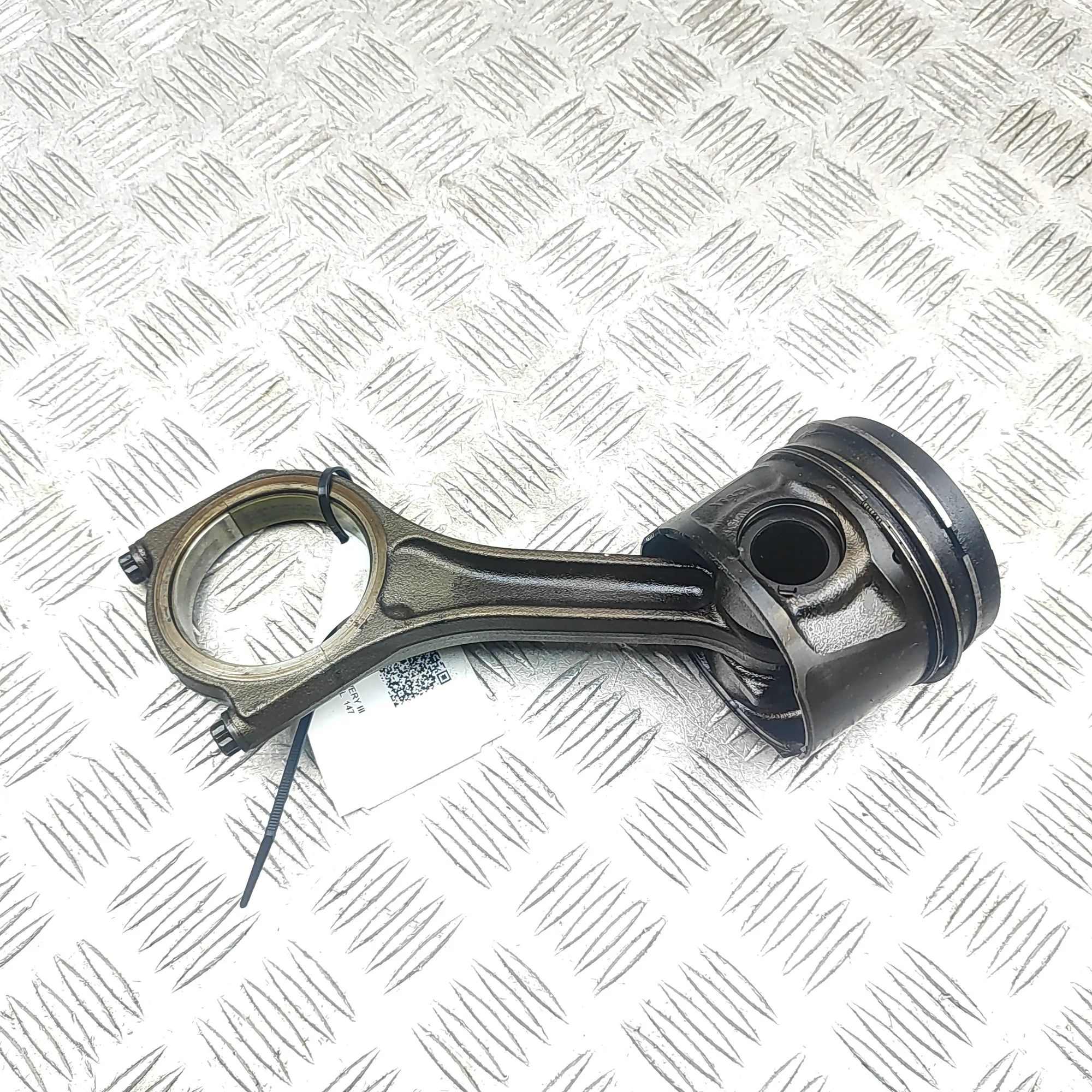 Land Rover Discovery Piston Piston — LAND ROVER DISCOVERY (III L319) (2004-...