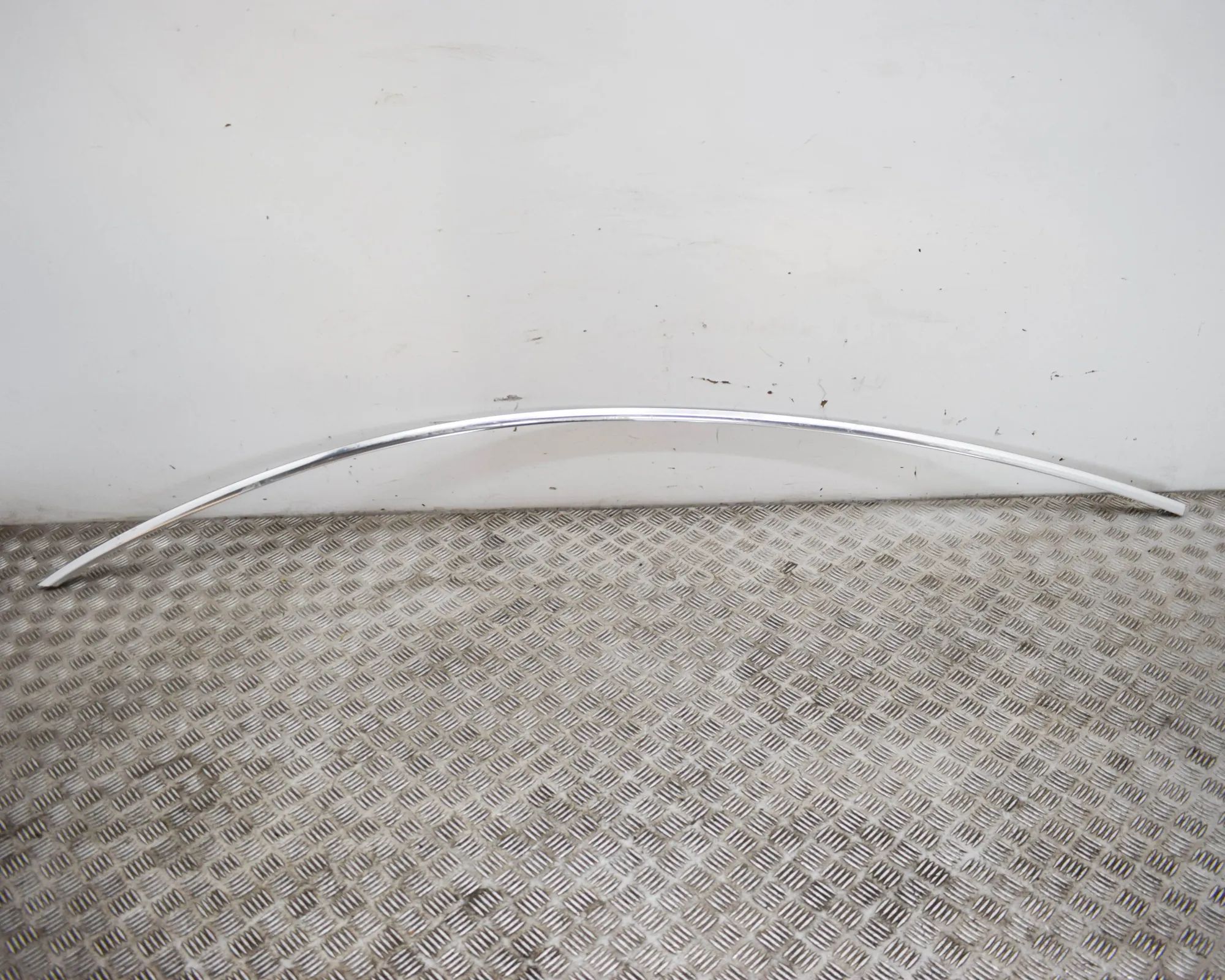 Tesla Model 3 Left Side Roof Strip Trim Left Side Roof Strip Trim — TESLA MODEL 3 (2018...