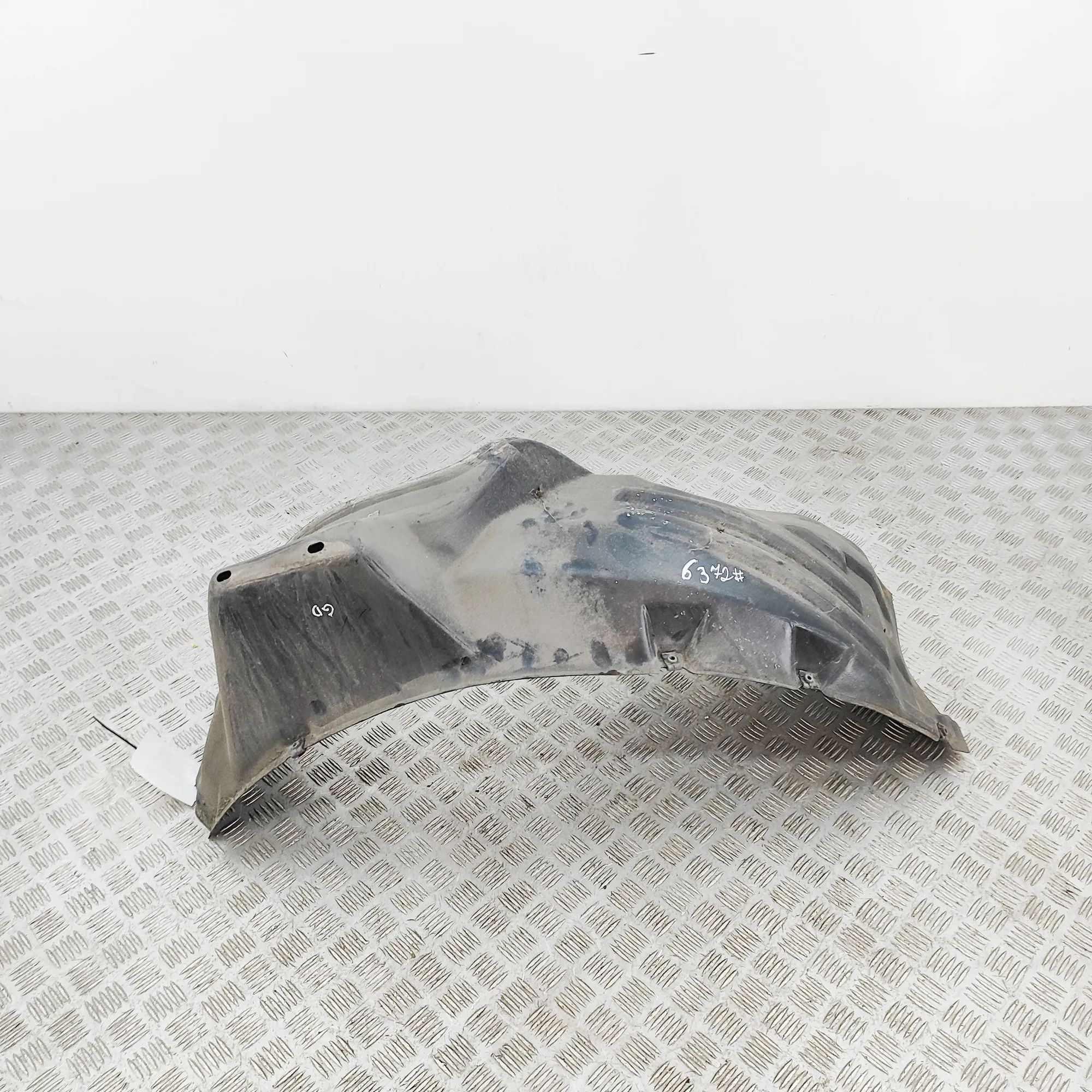 Mitsubishi Eclipse Cross Rear Right Arch Liner Rear Right Arch Liner — MITSUBISHI L (200 / TRI...