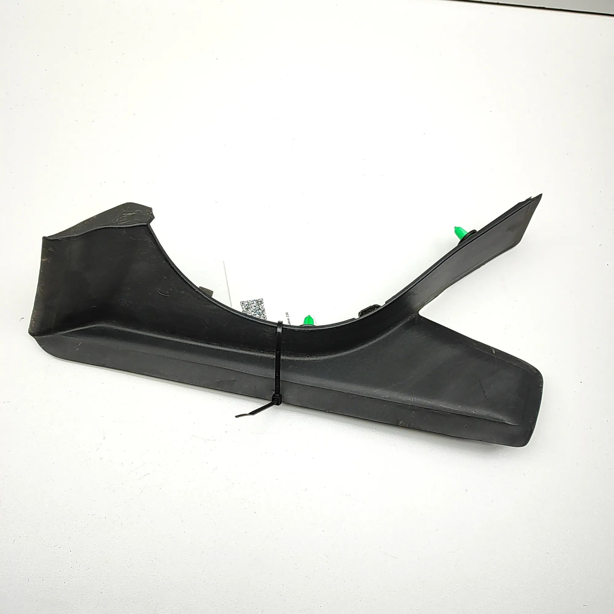 BYD Seal Tailgate drip rail trim — left Tailgate drip rail trim — left — BYD SEAL (2022...