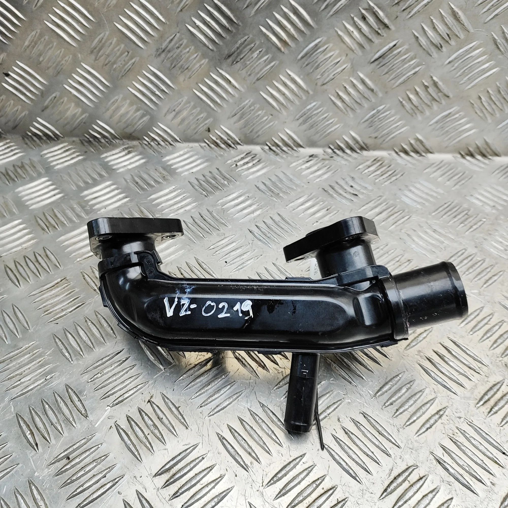 Lexus RX Other tubes Other tubes — LEXUS RX (_L2_) (2015-...) — 1633...
