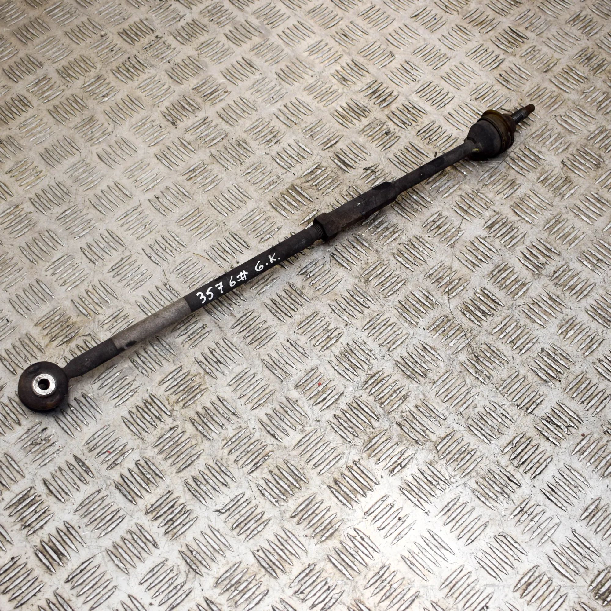 Jaguar XK Steering tie rod — left Steering tie rod — left — JAGUAR XK (Coupe X150...