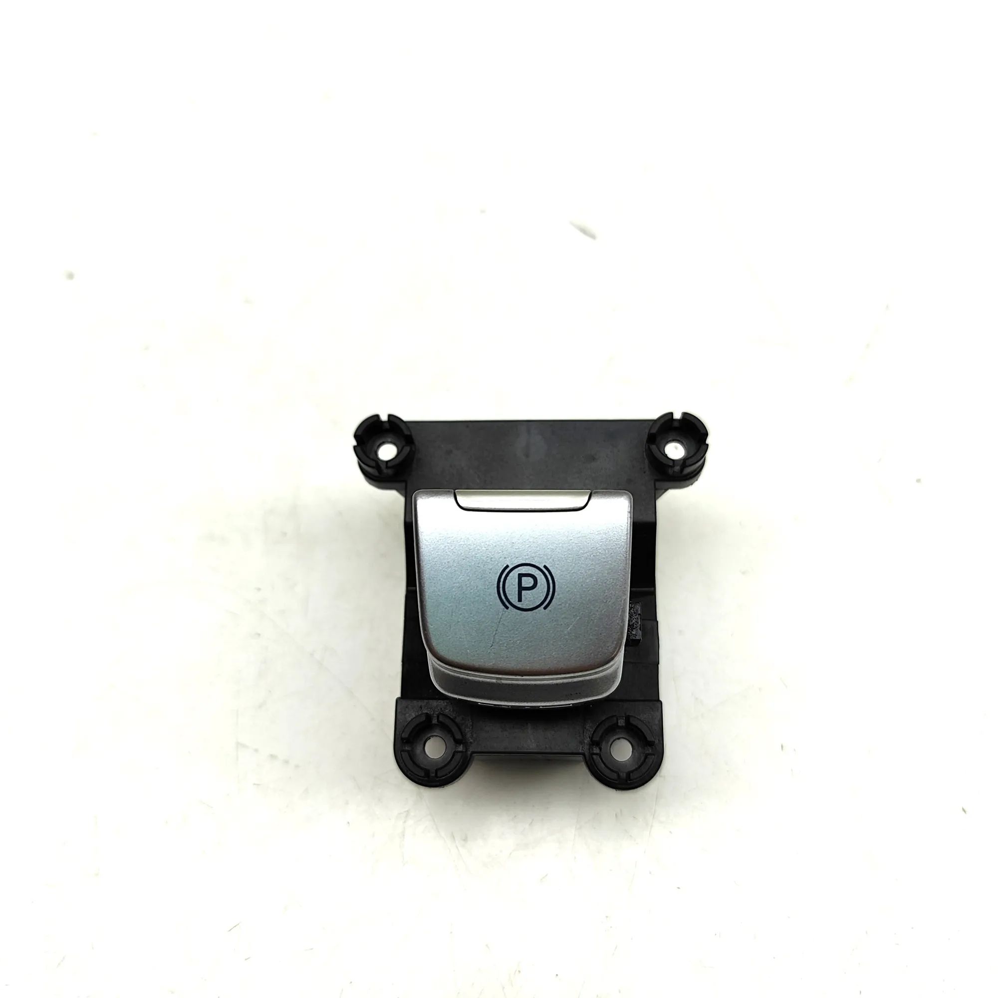 Hyundai Kona Parking brake button Parking brake button — HYUNDAI KONA (2017-...) ...