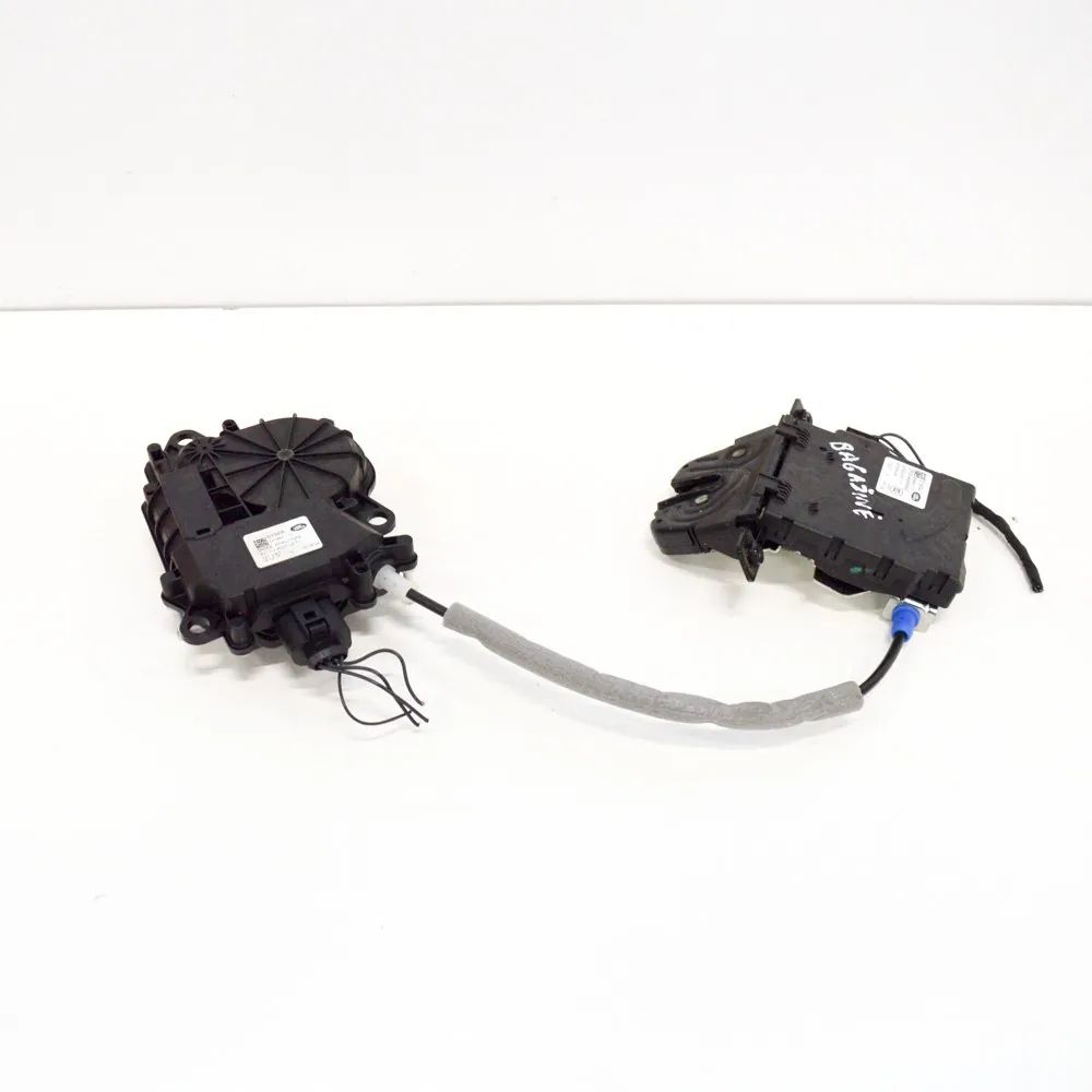 Land Rover Range Rover Sport (L494) Tailgate Boot Lock Tailgate Boot Lock — LAND ROVER RANGE ROVER SPO...