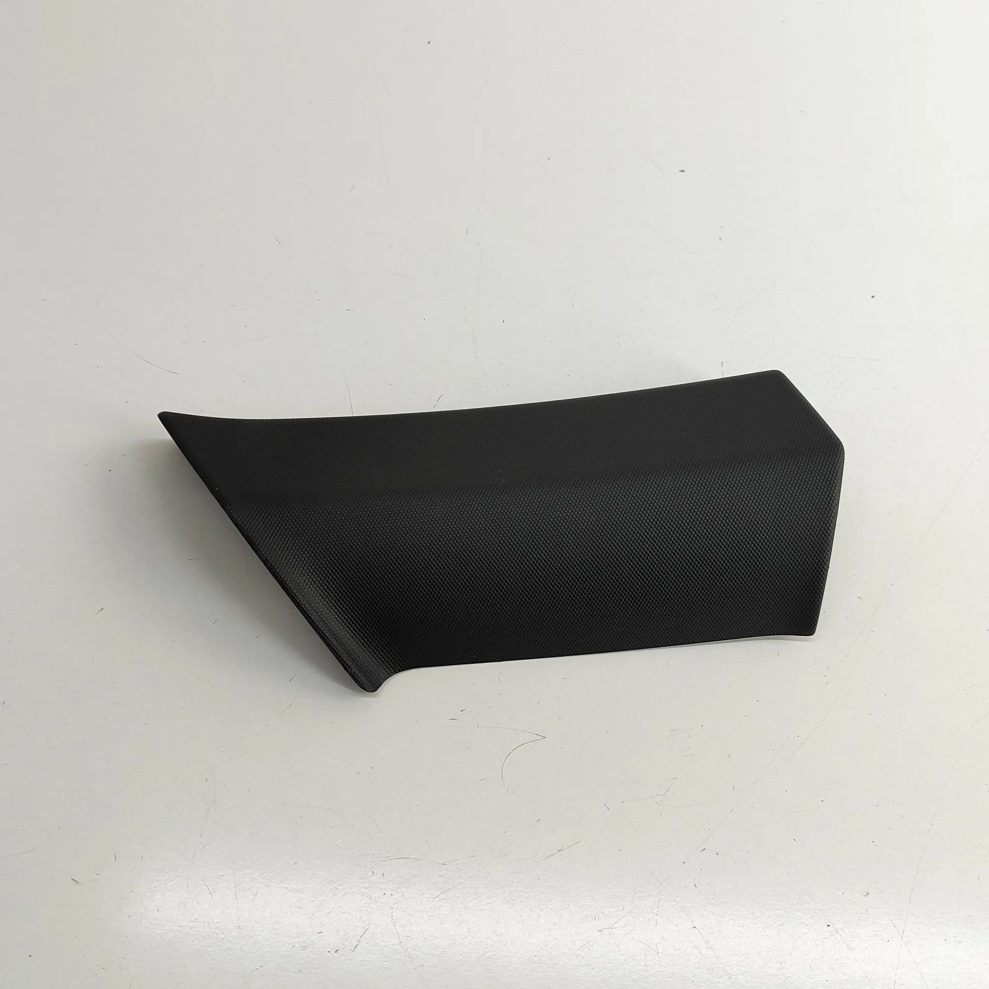 BMW 2 (F44) Rear Left Pillar Trim Rear Left Pillar Trim — BMW 2 SERIES (Gran Coup...