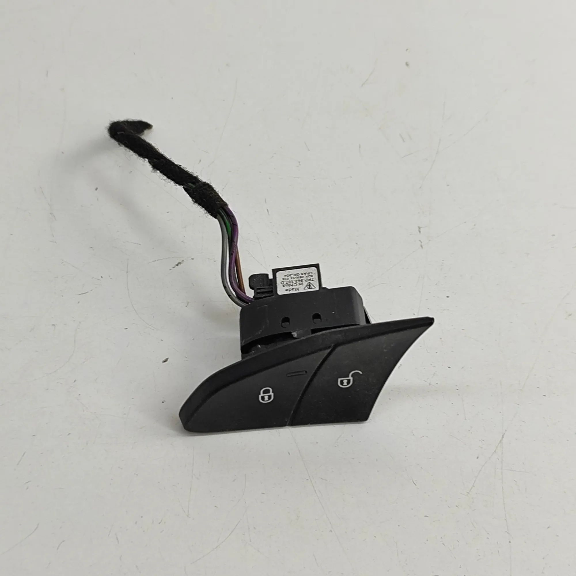 Porsche Cayenne Central locking Switch Central Locking Switch — PORSCHE CAYENNE (92A) ...