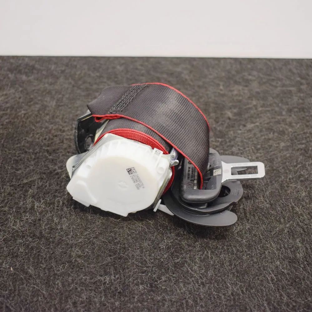 Volkswagen Polo Rear Right Seatbelt Rear Right Seatbelt — VW POLO (6R, 6C) (2009-.....