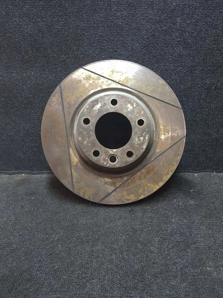 Porsche 911 (997) Front Left Brake Disc Front Left Brake Disc — PORSCHE 911 (Cabrio 997...