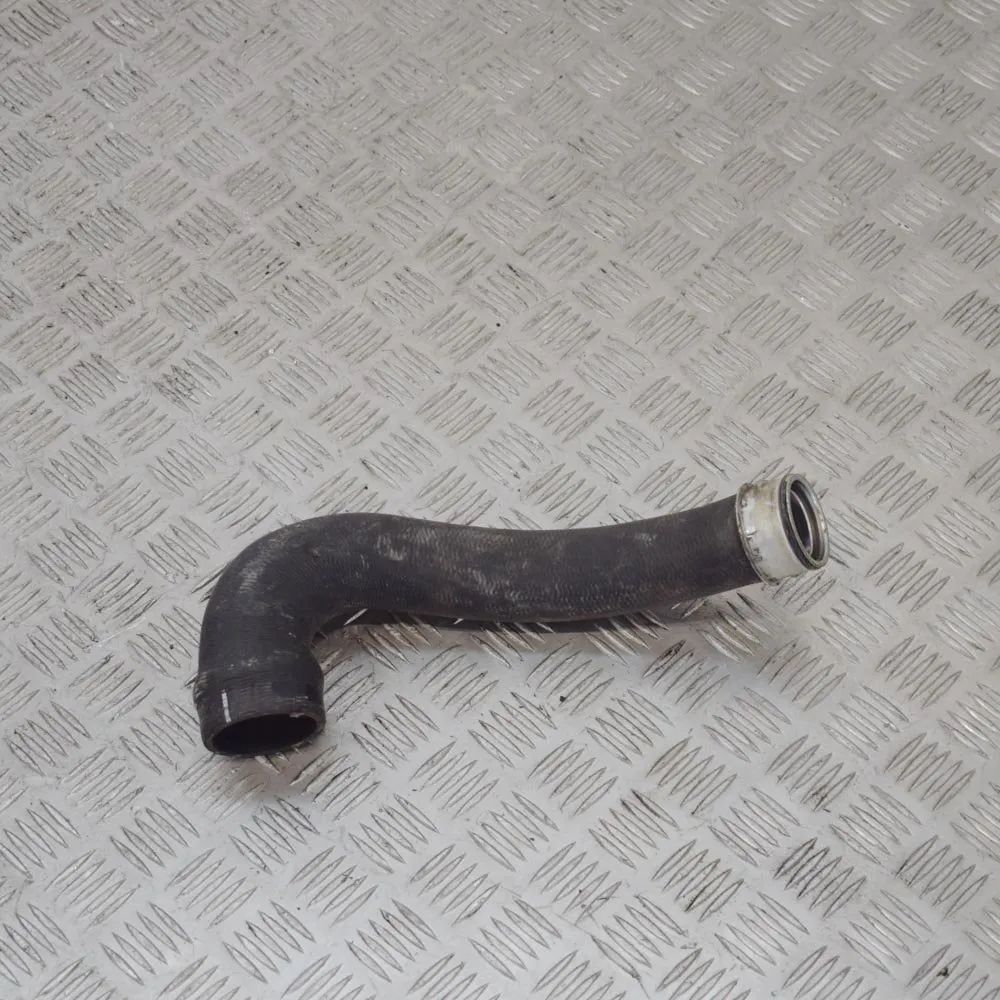 Porsche Cayenne Intercooler hose — right Intercooler hose — right — PORSCHE CAYENNE (92A...