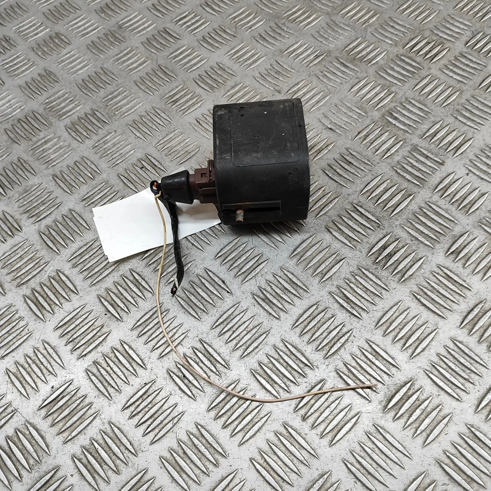 Subaru Forester Alarm siren Alarm siren — SUBARU FORESTER (SF) (1997-2002) ...