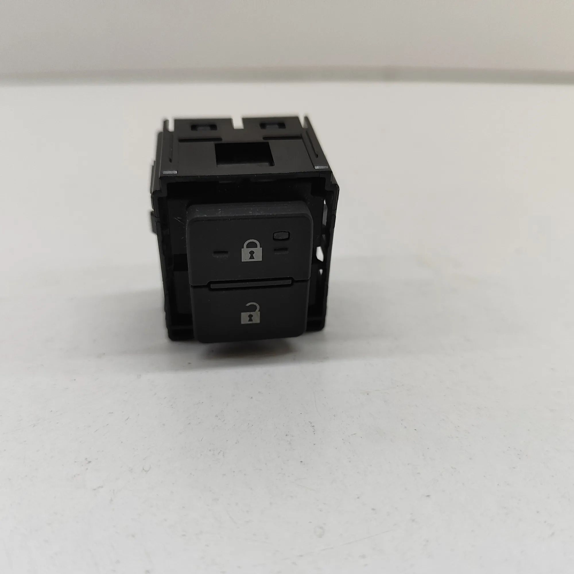 Lexus RX Central locking Switch Central Locking Switch — LEXUS RX (_LA1_, _LH1_...