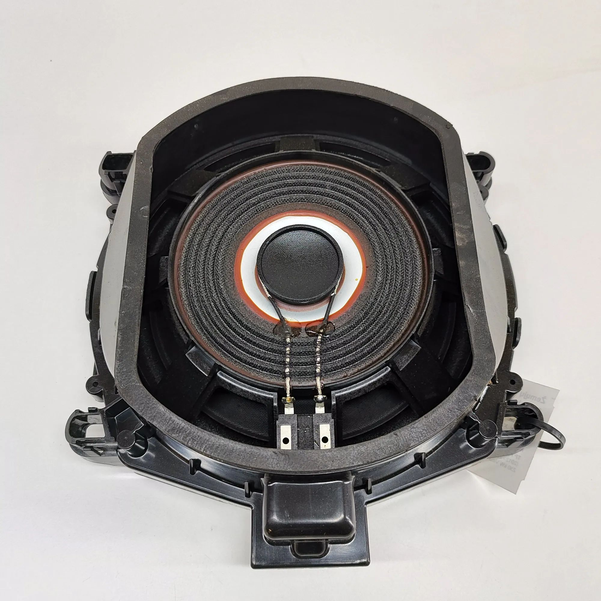 BMW X5 (F15) Subwoofer Subwoofer — BMW X5 (F15, F85) (2012-2018) — 924...