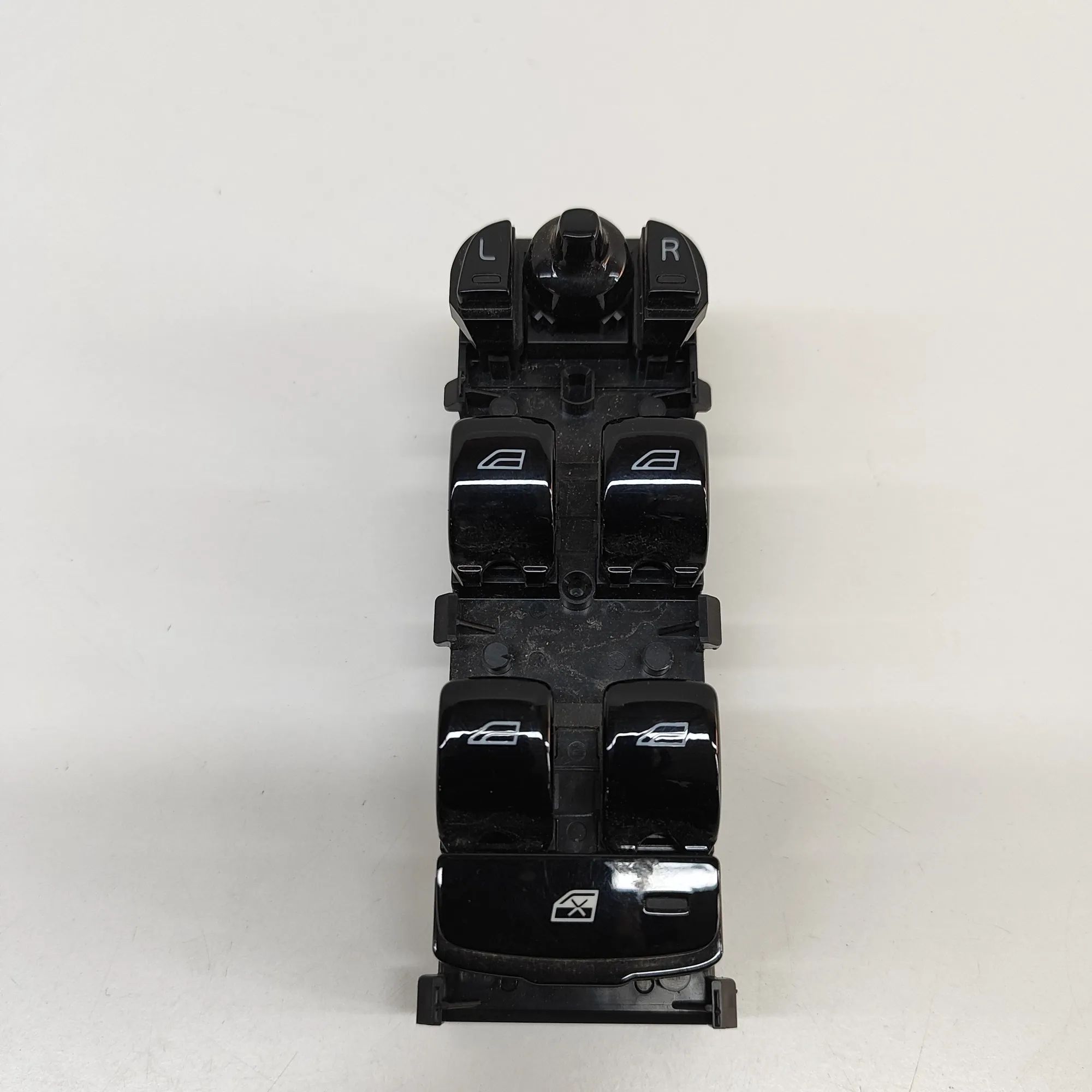 Volvo XC90 Door window switch — front right Door window switch — front right — VOLVO XC90 (...