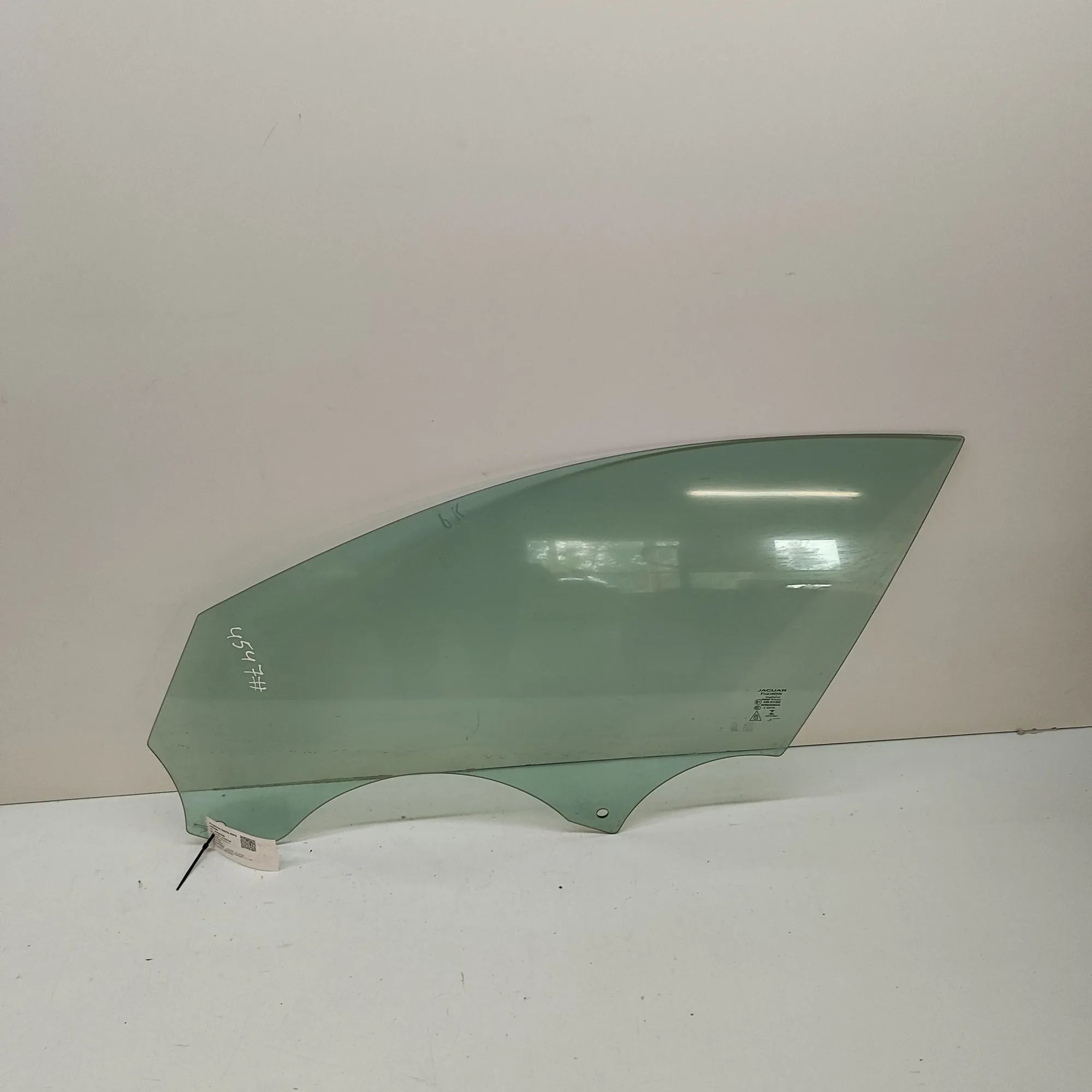 Jaguar XE Front Left Door Window Front Left Door Window — JAGUAR XE (X760) (2015...