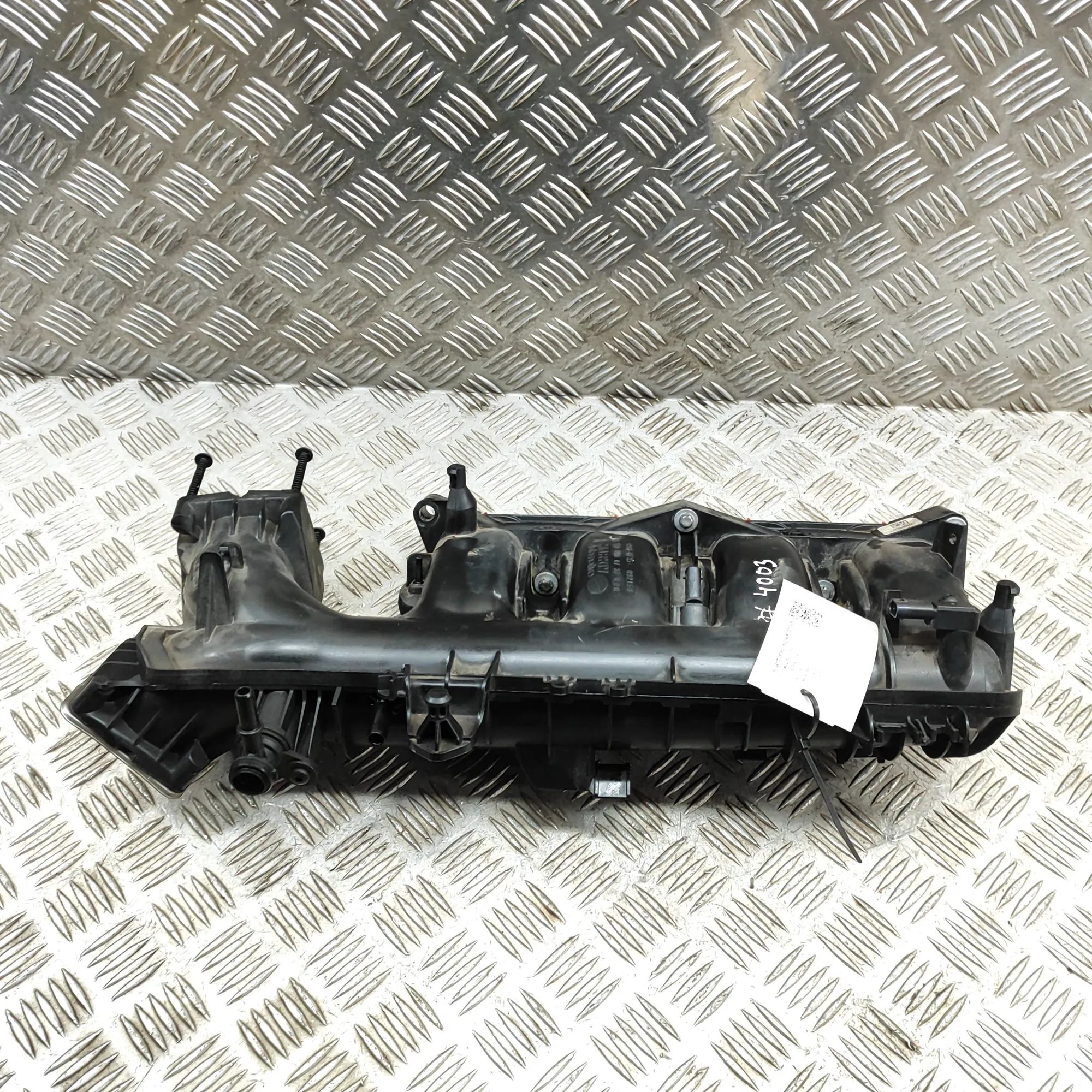 Mercedes-Benz CLA (C117) впускной коллектор Intake Manifold — MERCEDES BENZ CLA (Coupe C117...