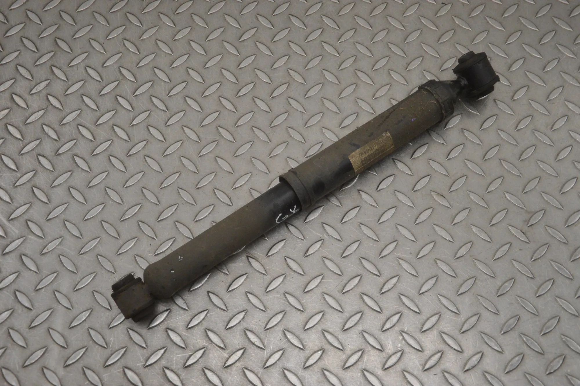 Opel Crossland X Shock absorber — rear left Shock absorber — rear left — OPEL CROSSLAND (X ...